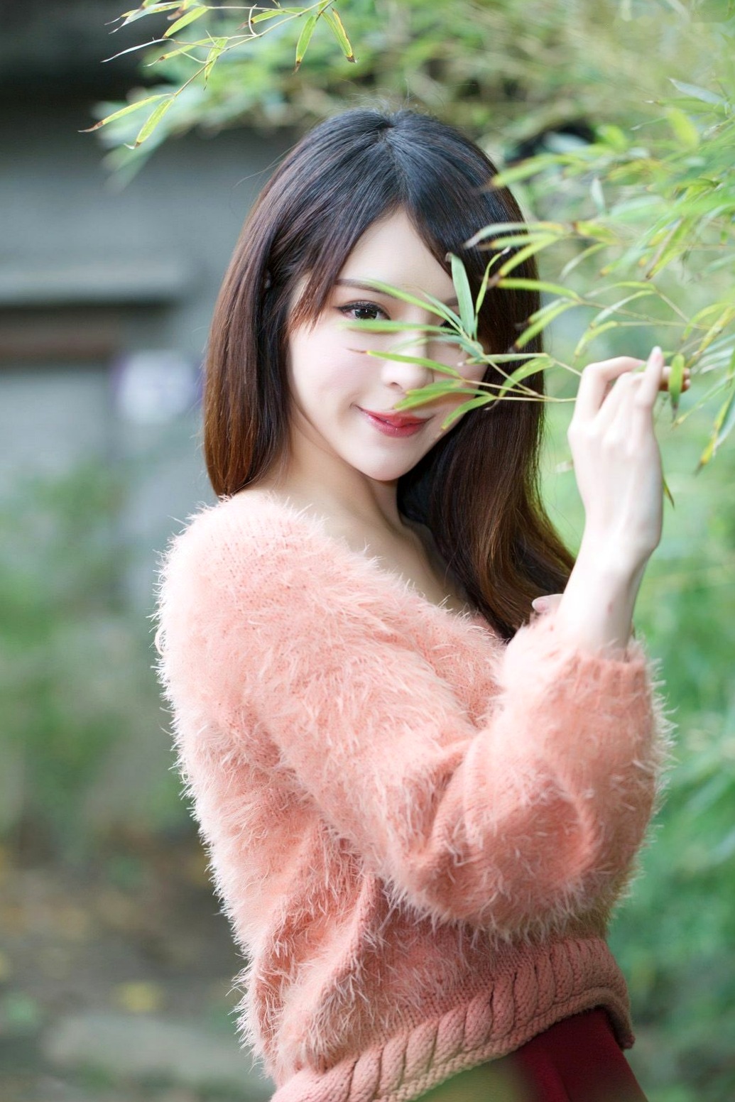 Gallery - 台湾正妹张齐郡JULIE《踏青》户外清纯甜美写真，清新治愈系街拍女神台湾清新户外治愈系女神 女神私房照_秀色女神 - image 86