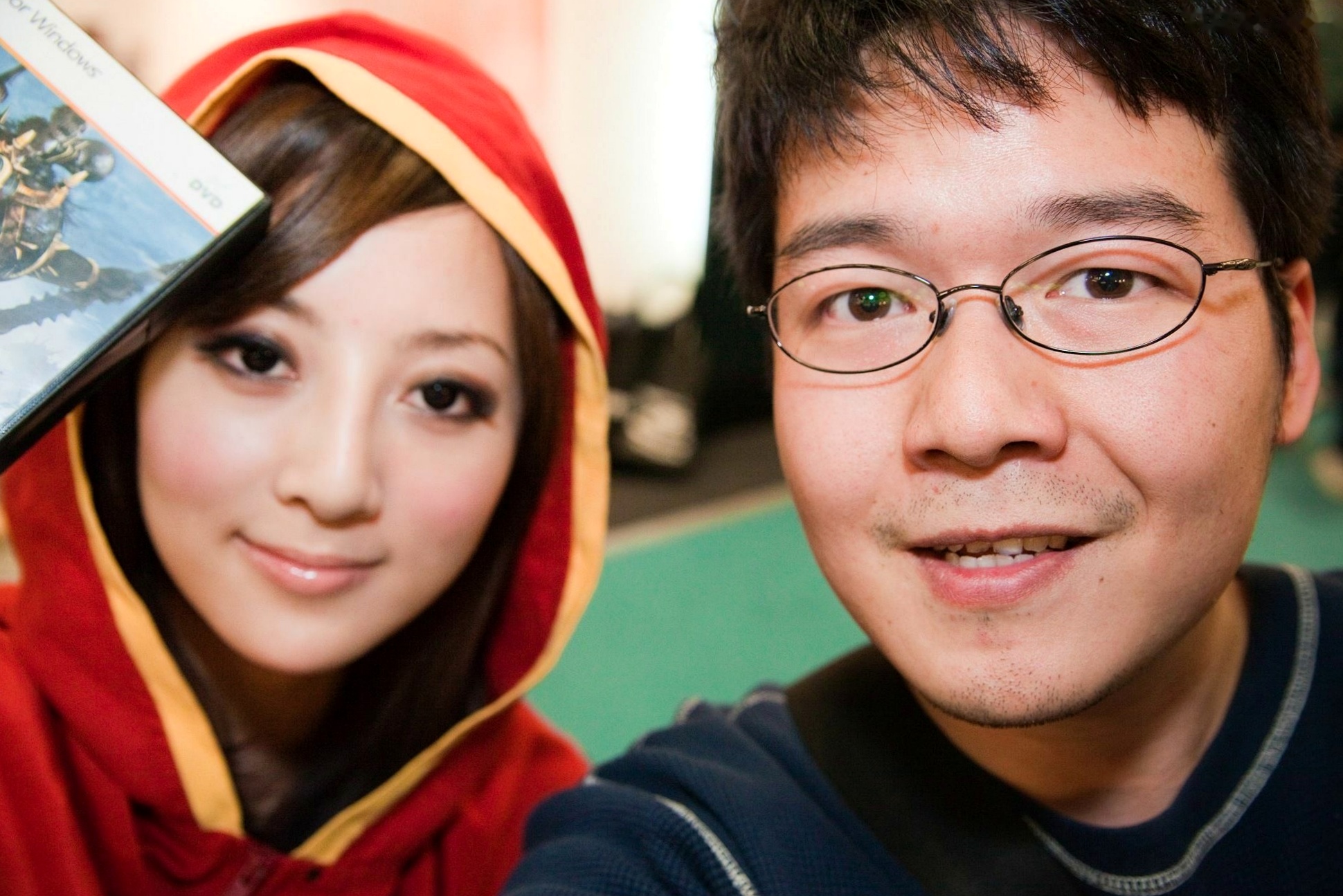 Gallery - 台湾正妹张凯洁/果子MM台北国际电玩展高清套图，身穿红色连帽Cosplay战袍，演绎甜美游戏展会女神风采台湾气质角色扮演女神 女神私房照_秀色女神 - image 19
