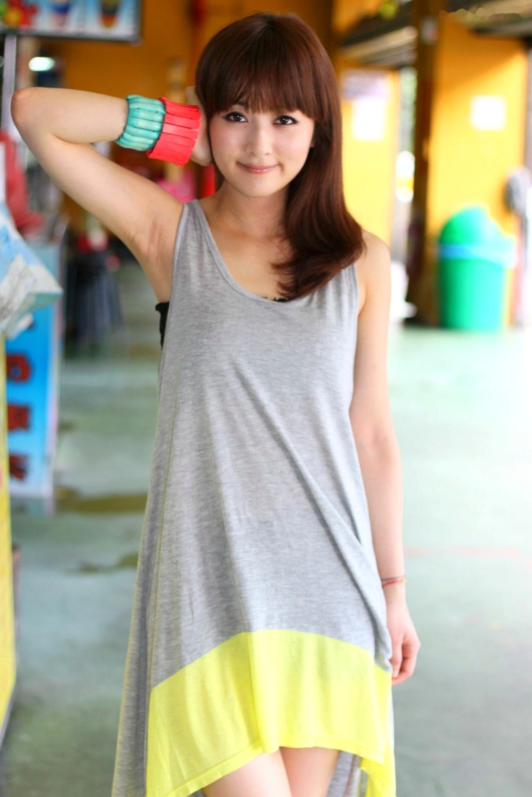 Gallery - 台湾正妹张允霏果子MM士林街头清新外拍，治愈系甜美夏日写真台湾清新治愈系街拍女神 女神私房照_秀色女神 - image 35