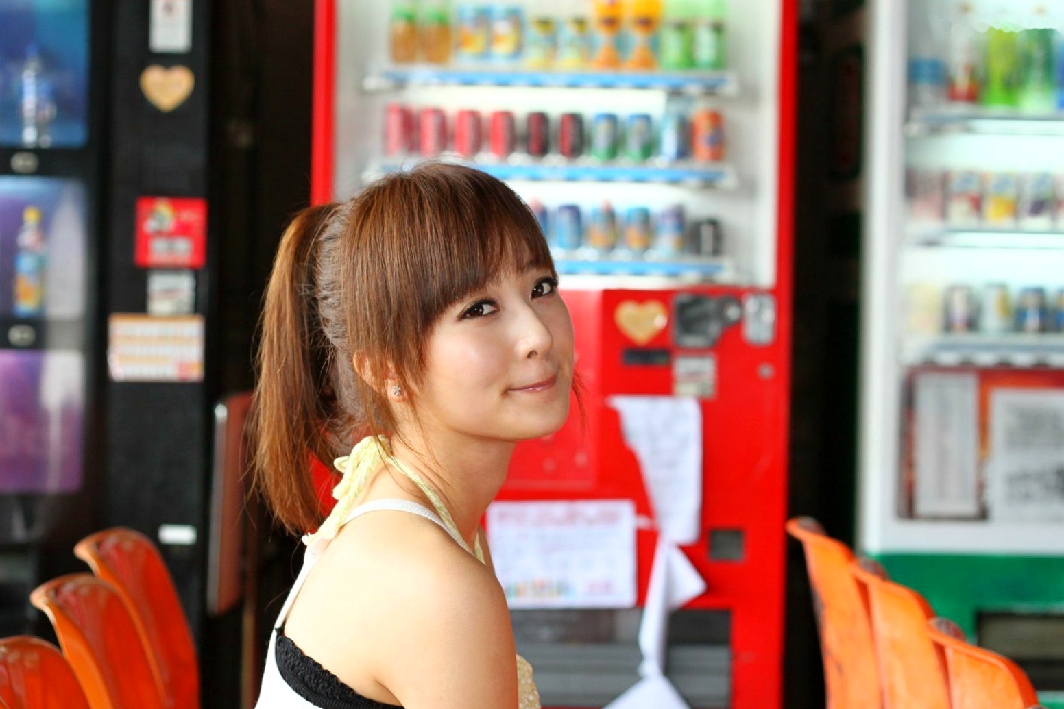 Gallery - 台湾正妹张允霏果子MM士林街头清新外拍，治愈系甜美夏日写真台湾清新治愈系街拍女神 女神私房照_秀色女神 - image 48