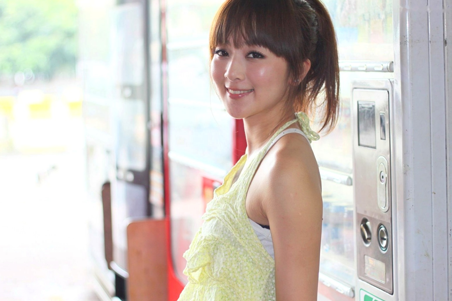 Gallery - 台湾正妹张允霏果子MM士林街头清新外拍，治愈系甜美夏日写真台湾清新治愈系街拍女神 女神私房照_秀色女神 - image 58