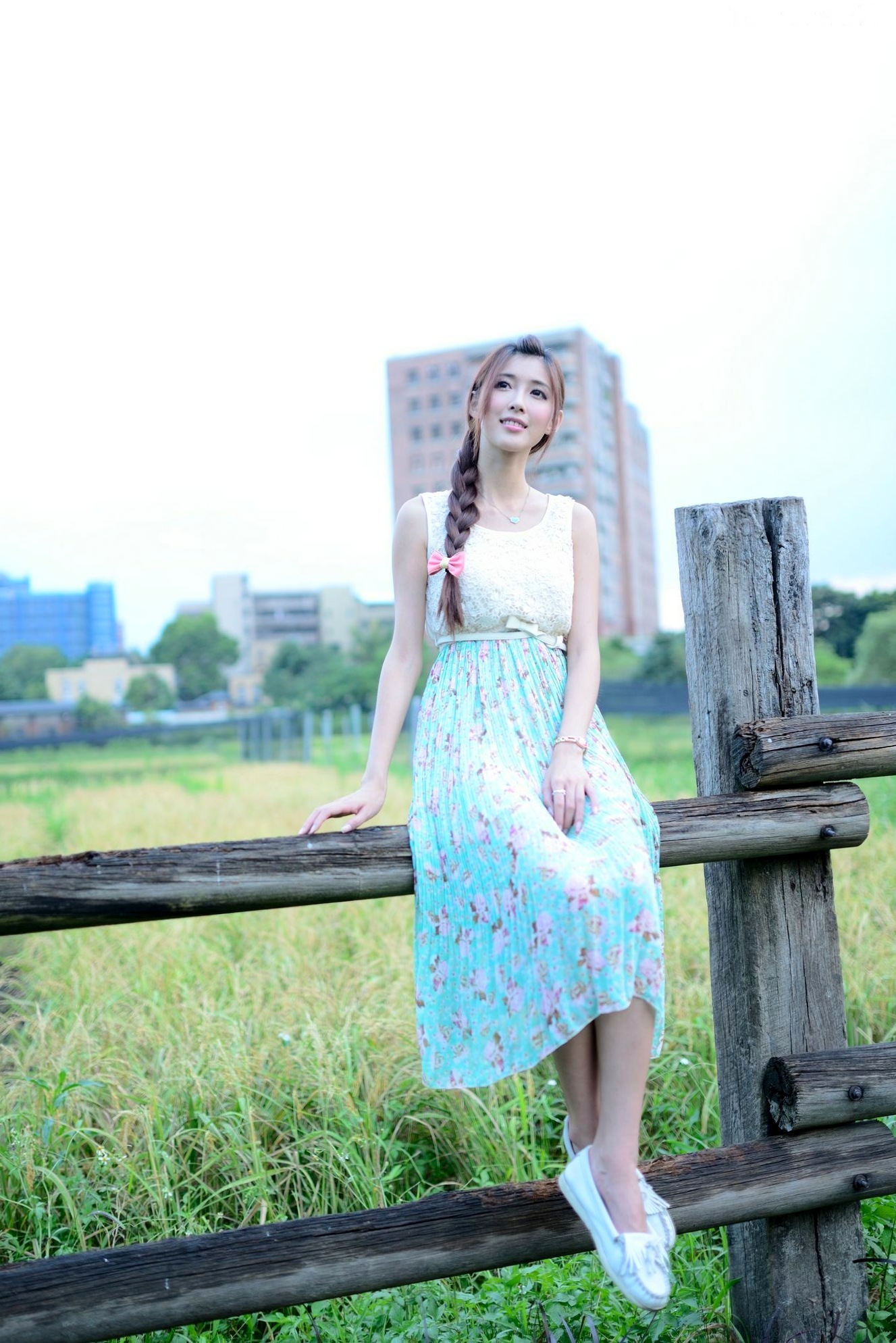 Gallery - 台湾正妹Kila晶晶/金允乔：清纯田园风碎花长裙户外治愈系写真台湾户外清新治愈系气质 女神私房照_秀色女神 - image 13