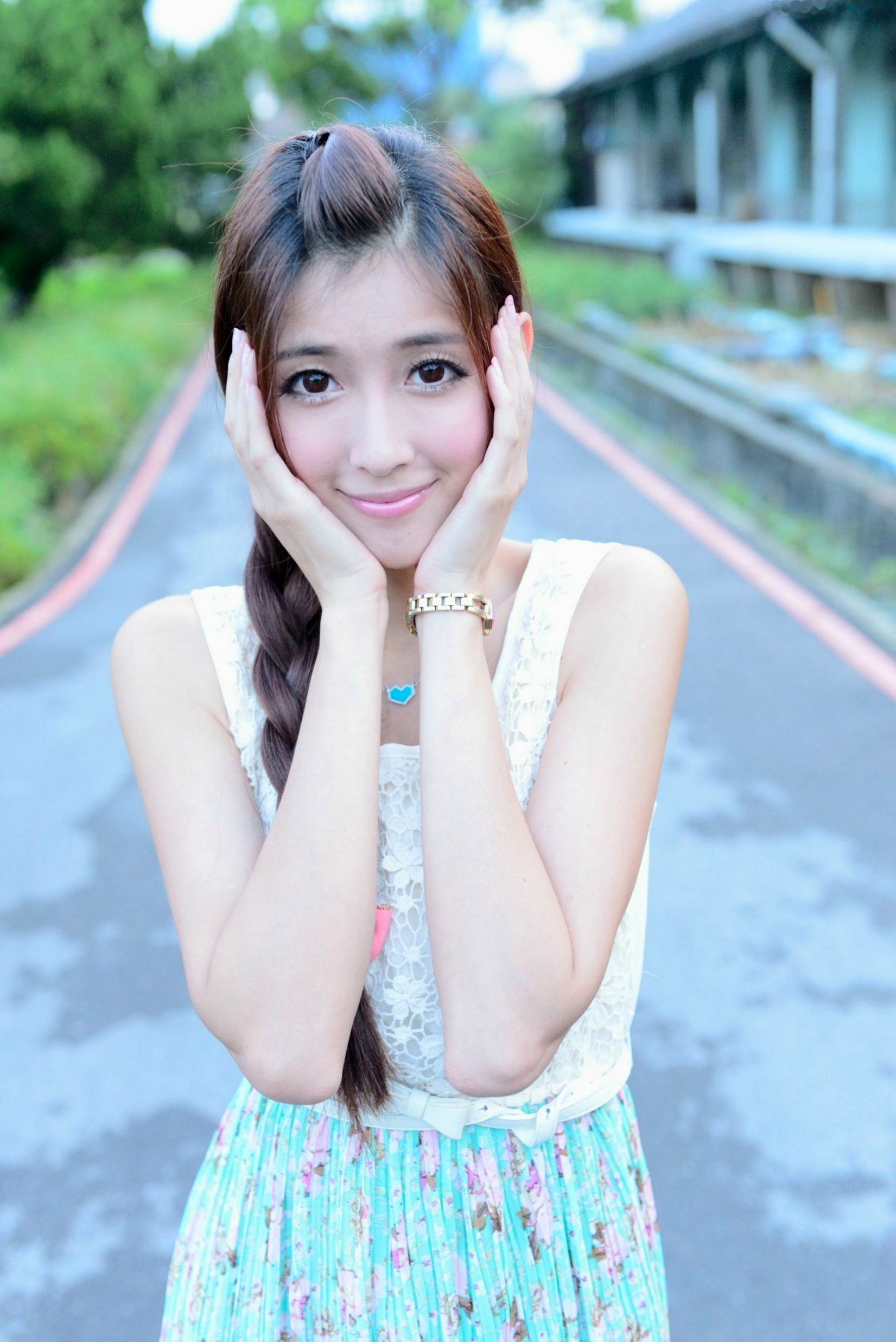Gallery - 台湾正妹Kila晶晶/金允乔：清纯田园风碎花长裙户外治愈系写真台湾户外清新治愈系气质 女神私房照_秀色女神 - image 29