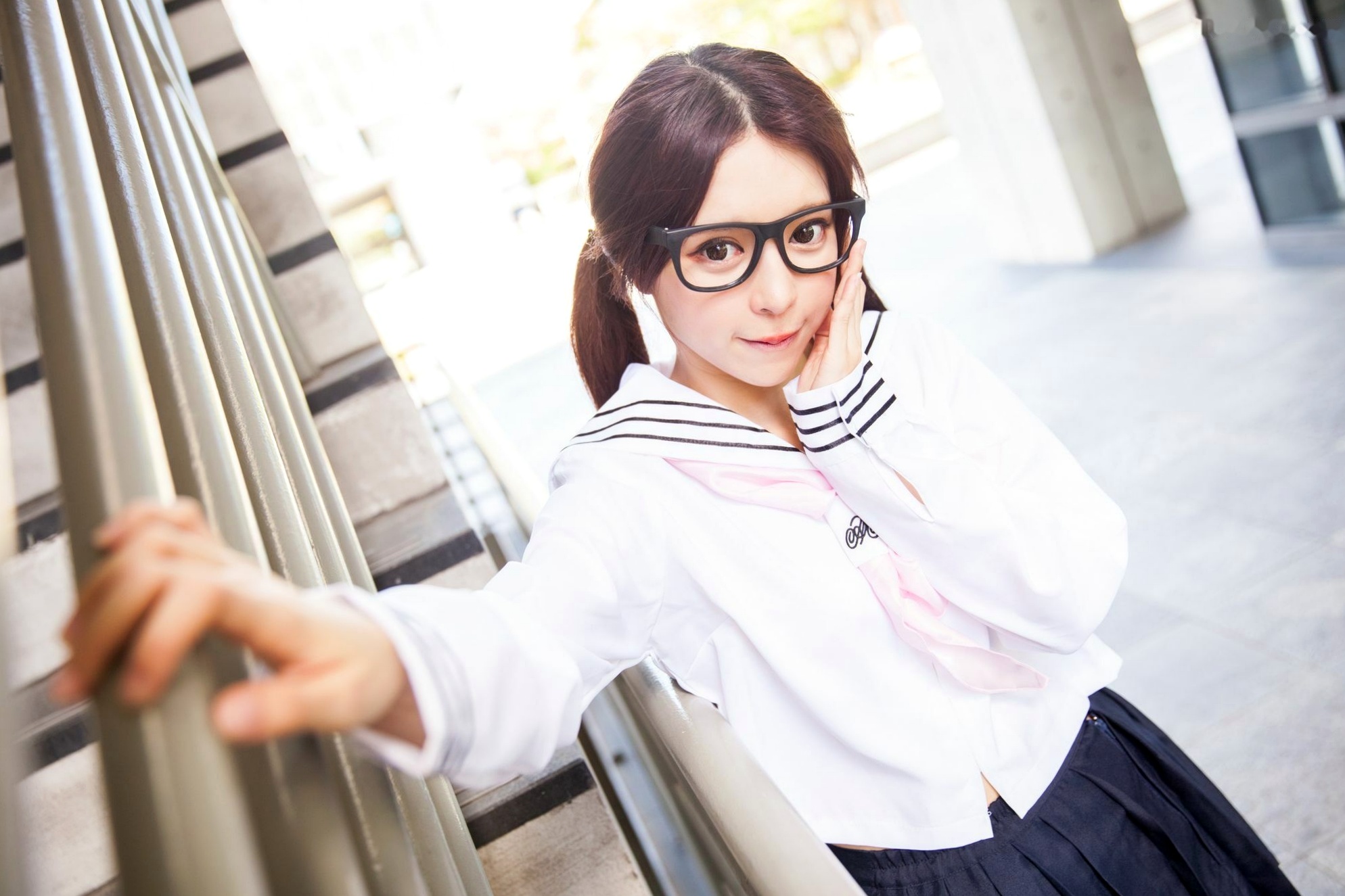 Gallery - 台湾正妹张齐郡JULIE《长筒袜校服少女》户外日系清新学生装写真集台湾清纯校服丝袜女神 女神私房照_秀色女神 - image 5