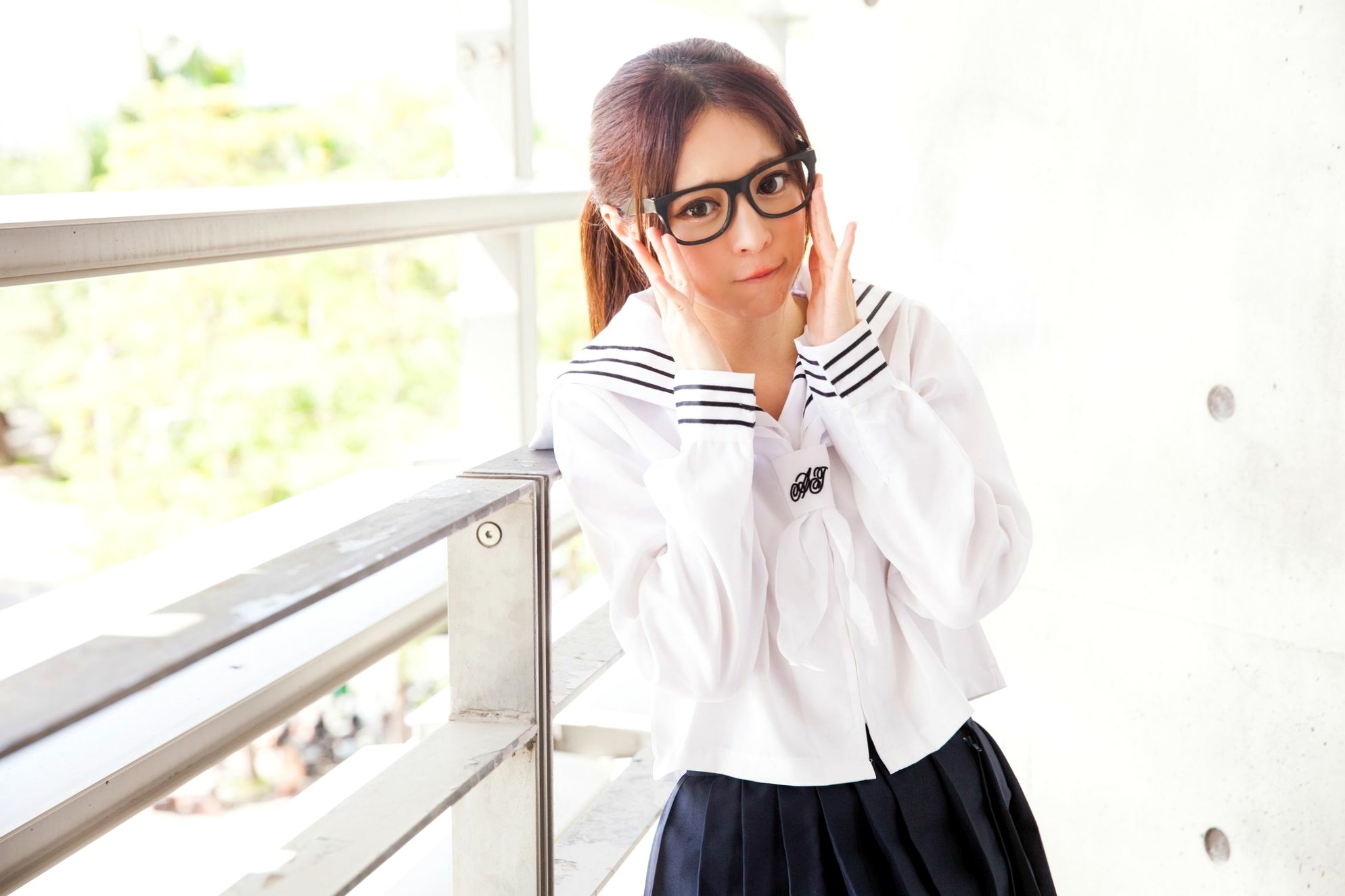 Gallery - 台湾正妹张齐郡JULIE《长筒袜校服少女》户外日系清新学生装写真集台湾清纯校服丝袜女神 女神私房照_秀色女神 - image 59