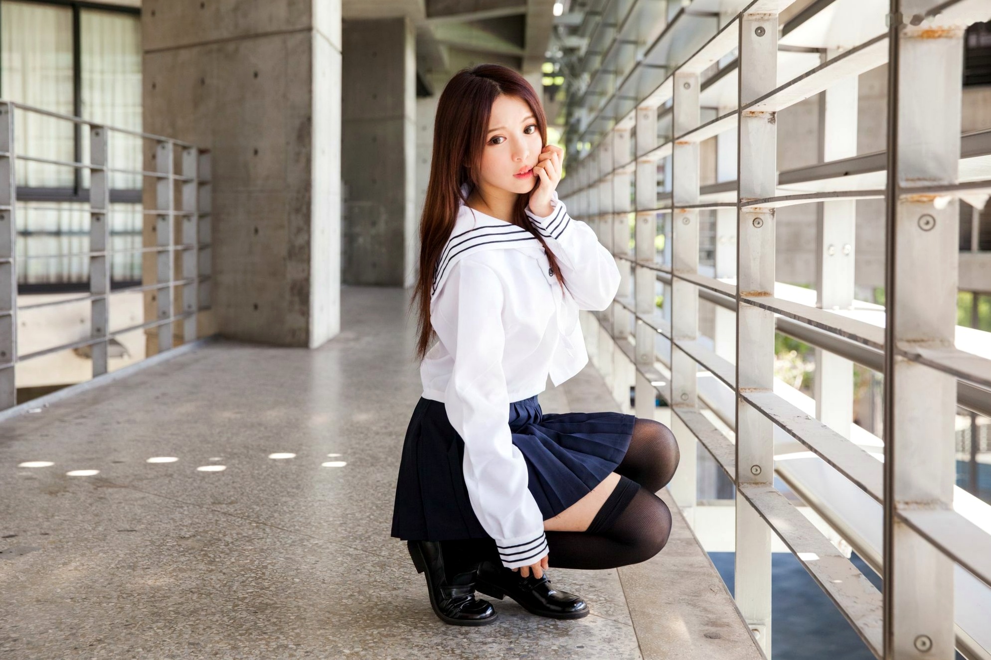 Gallery - 台湾正妹张齐郡JULIE《长筒袜校服少女》户外日系清新学生装写真集台湾清纯校服丝袜女神 女神私房照_秀色女神 - image 62