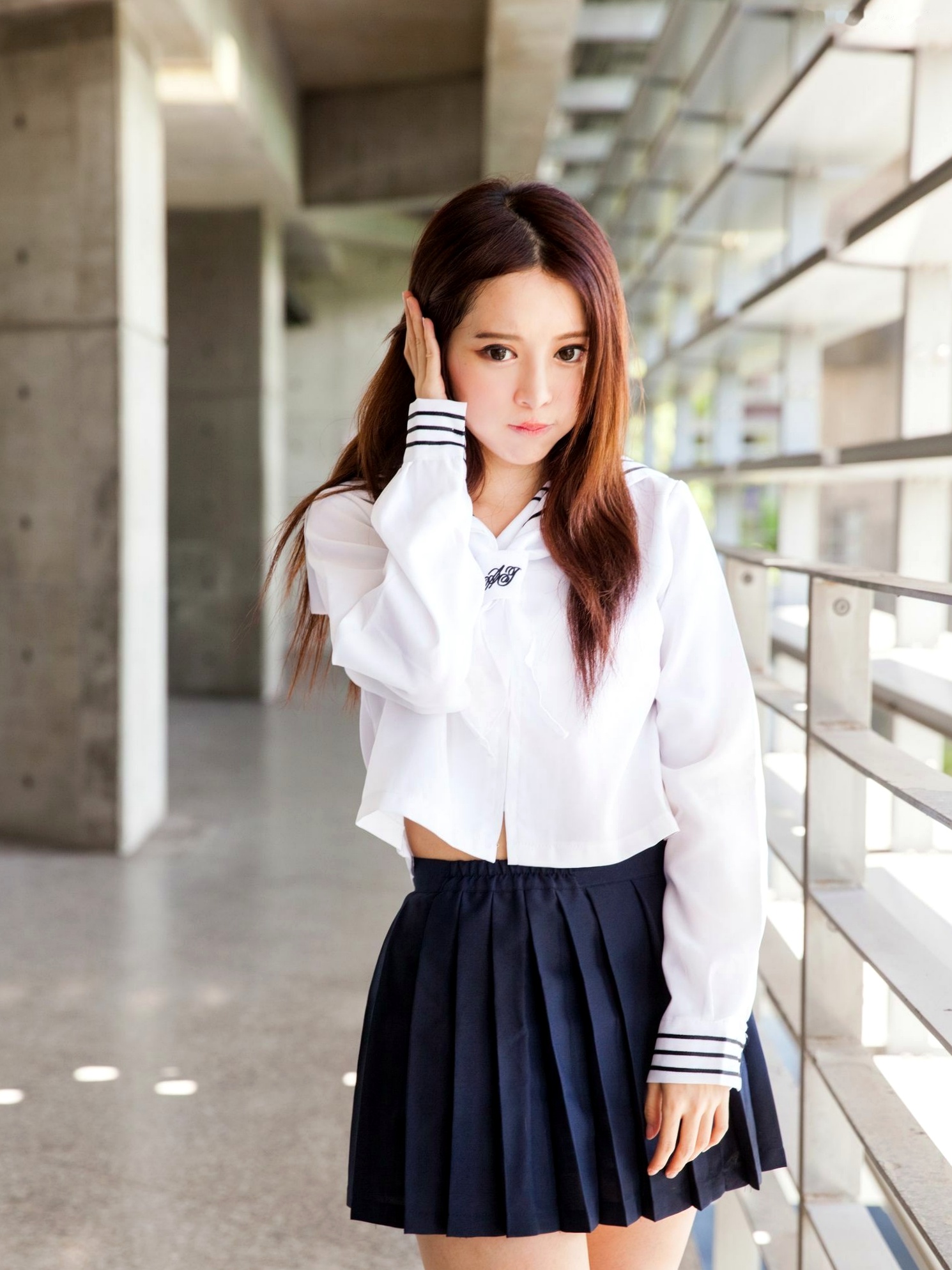 Gallery - 台湾正妹张齐郡JULIE《长筒袜校服少女》户外日系清新学生装写真集台湾清纯校服丝袜女神 女神私房照_秀色女神 - image 65