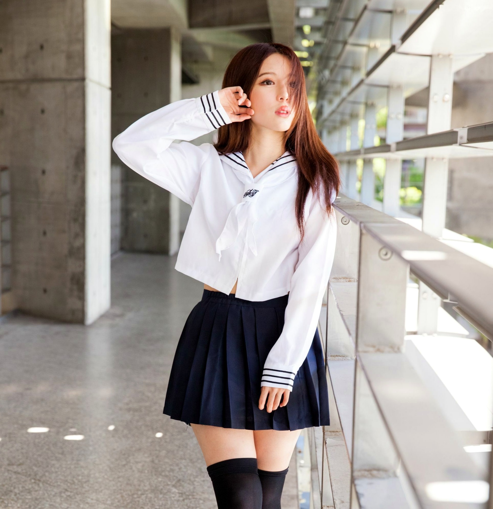 Gallery - 台湾正妹张齐郡JULIE《长筒袜校服少女》户外日系清新学生装写真集台湾清纯校服丝袜女神 女神私房照_秀色女神 - image 73