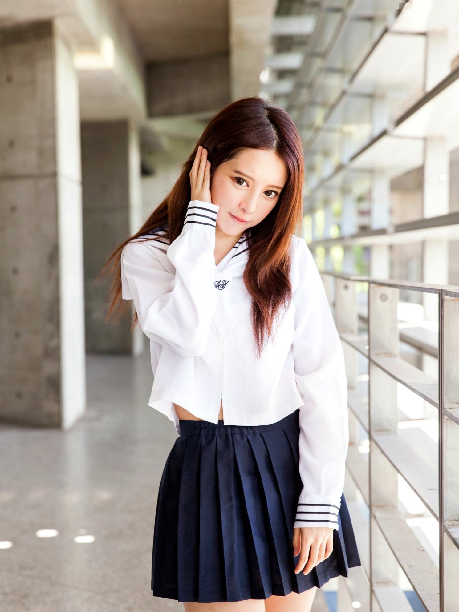 Gallery - 台湾正妹张齐郡JULIE《长筒袜校服少女》户外日系清新学生装写真集台湾清纯校服丝袜女神 女神私房照_秀色女神 - image 87