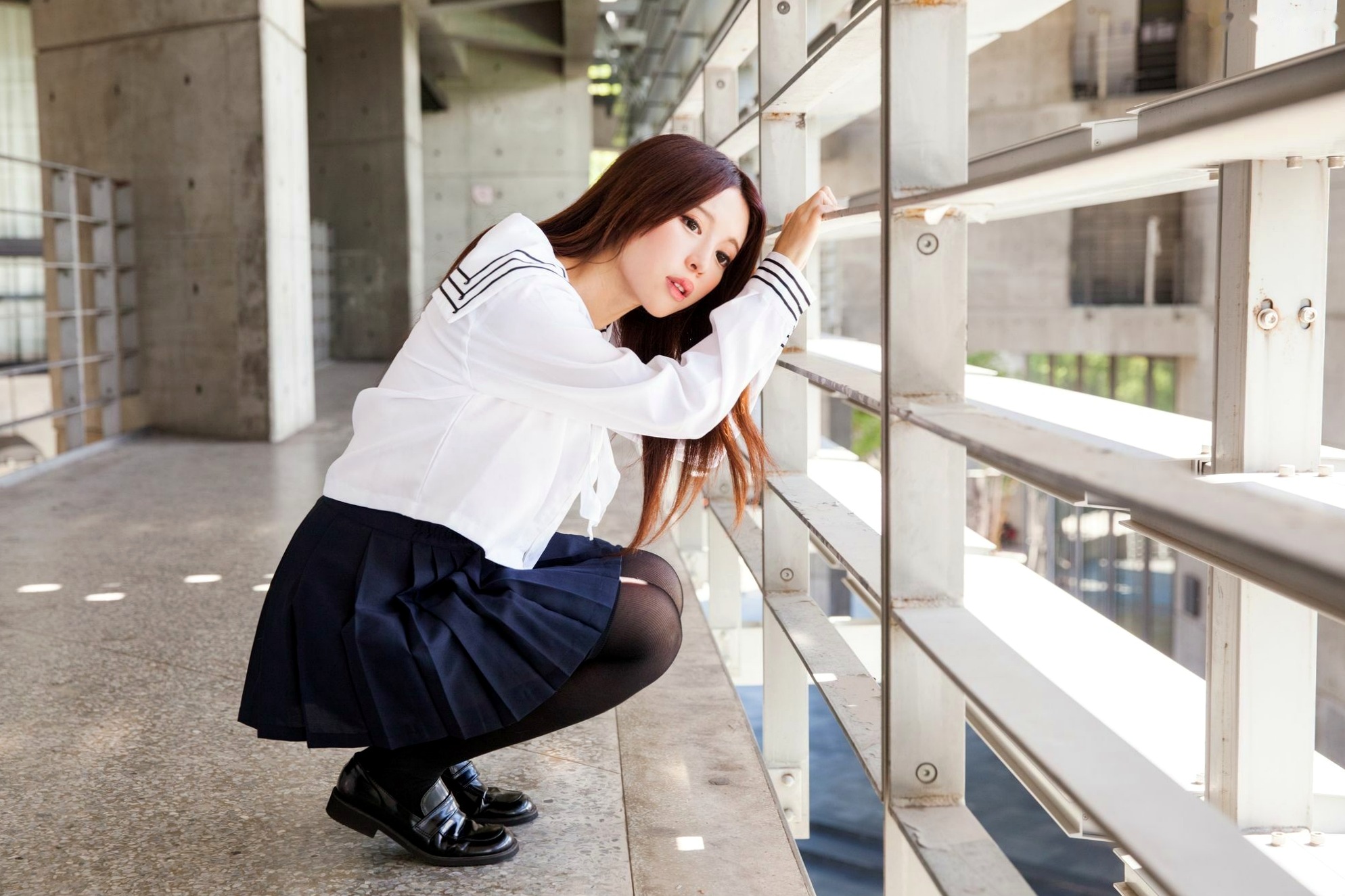 Gallery - 台湾正妹张齐郡JULIE《长筒袜校服少女》户外日系清新学生装写真集台湾清纯校服丝袜女神 女神私房照_秀色女神 - image 90