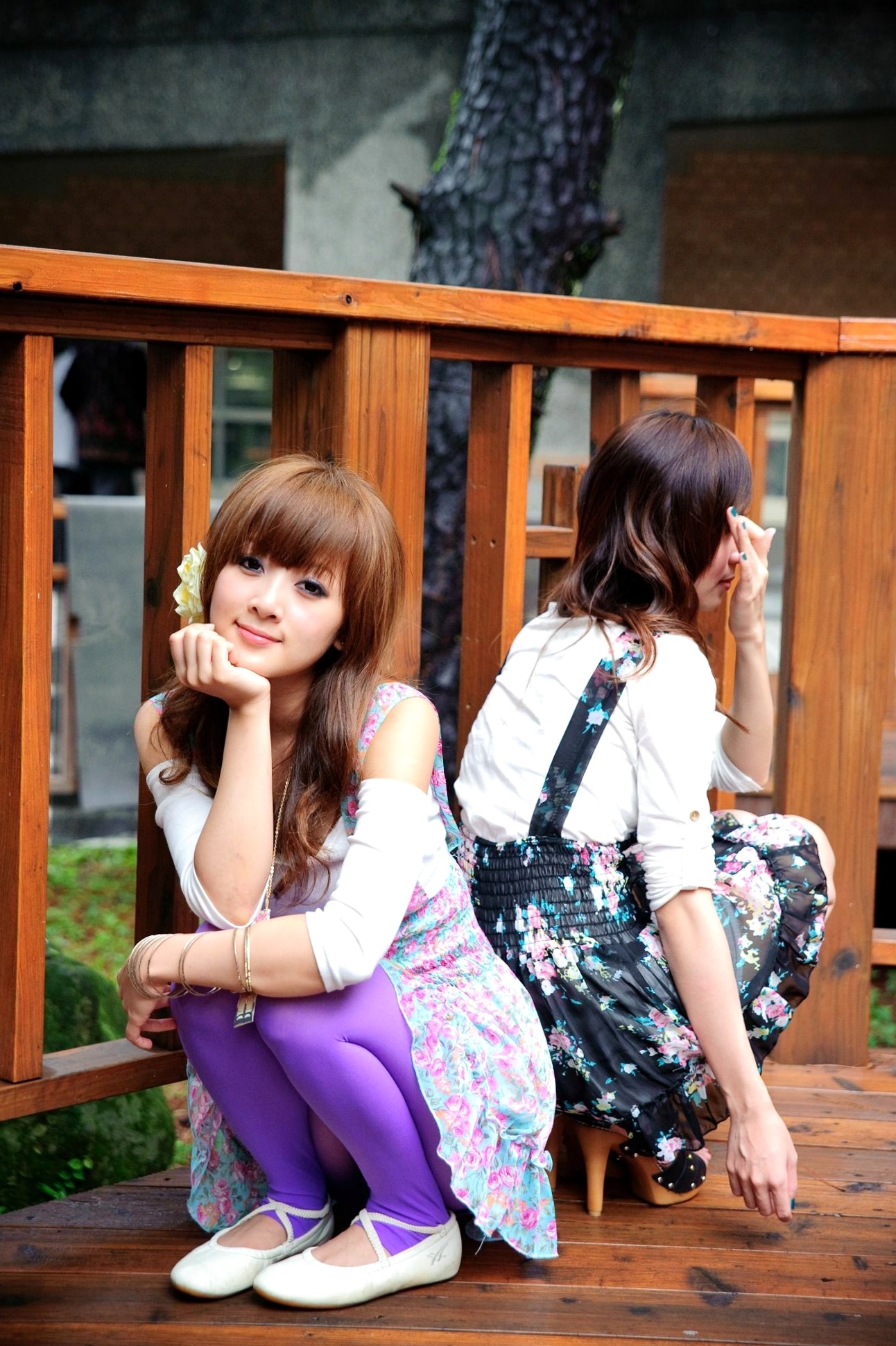 Gallery - 台湾正妹果子Mikako+Minako：台大校园户外写真，清新甜美森系少女园林风情台湾清新治愈系户外 女神私房照_秀色女神 - image 7
