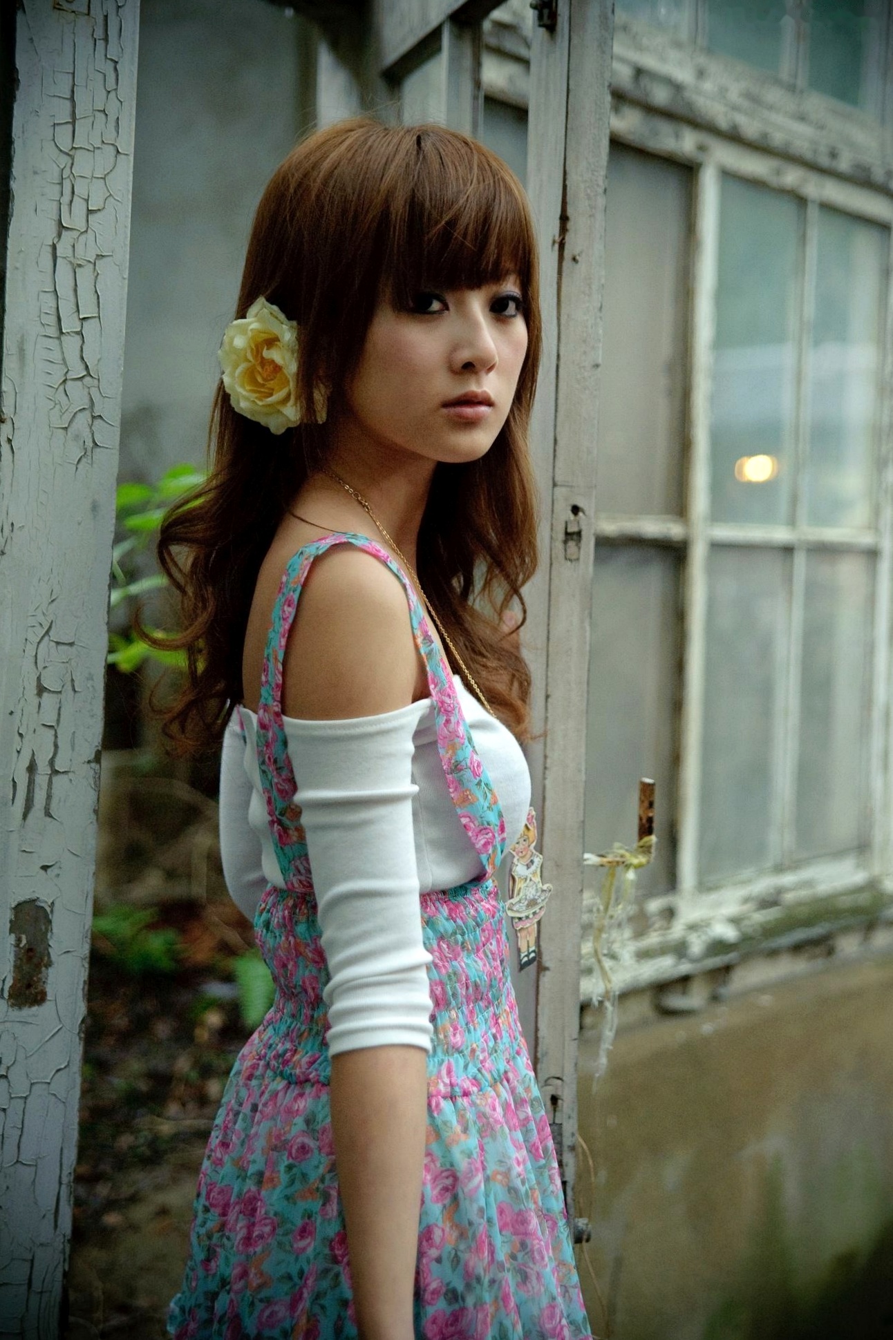 Gallery - 台湾正妹果子Mikako+Minako：台大校园户外写真，清新甜美森系少女园林风情台湾清新治愈系户外 女神私房照_秀色女神 - image 12