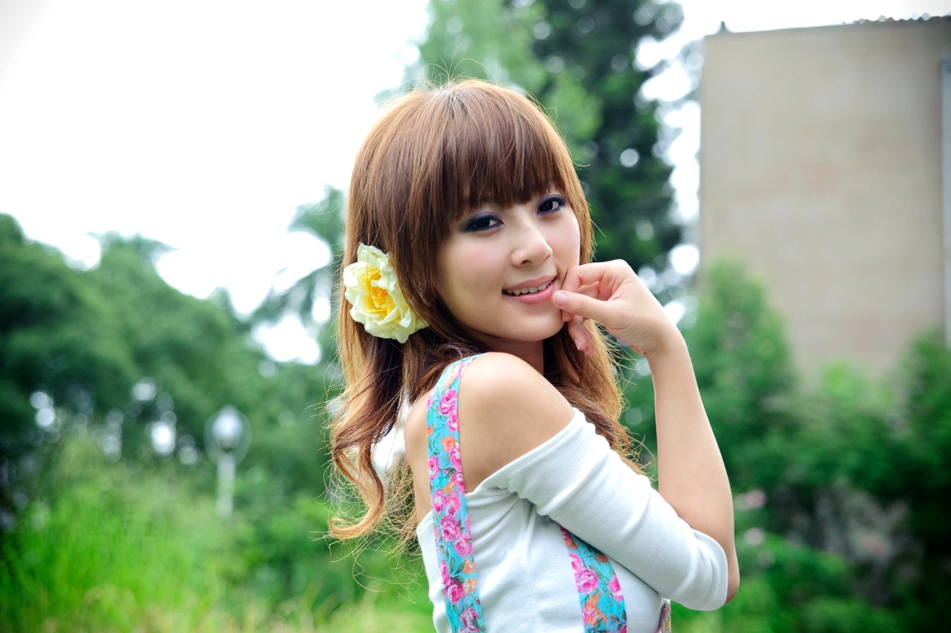 Gallery - 台湾正妹果子Mikako+Minako：台大校园户外写真，清新甜美森系少女园林风情台湾清新治愈系户外 女神私房照_秀色女神 - image 23