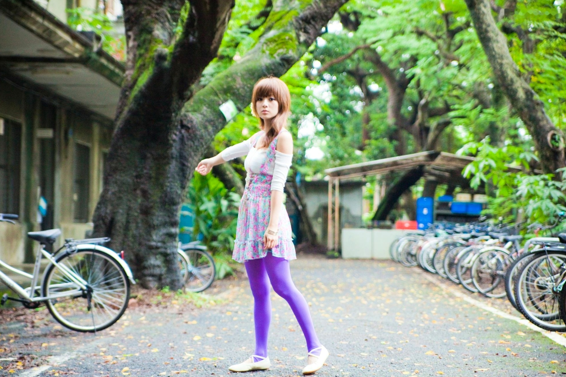 Gallery - 台湾正妹果子Mikako+Minako：台大校园户外写真，清新甜美森系少女园林风情台湾清新治愈系户外 女神私房照_秀色女神 - image 58