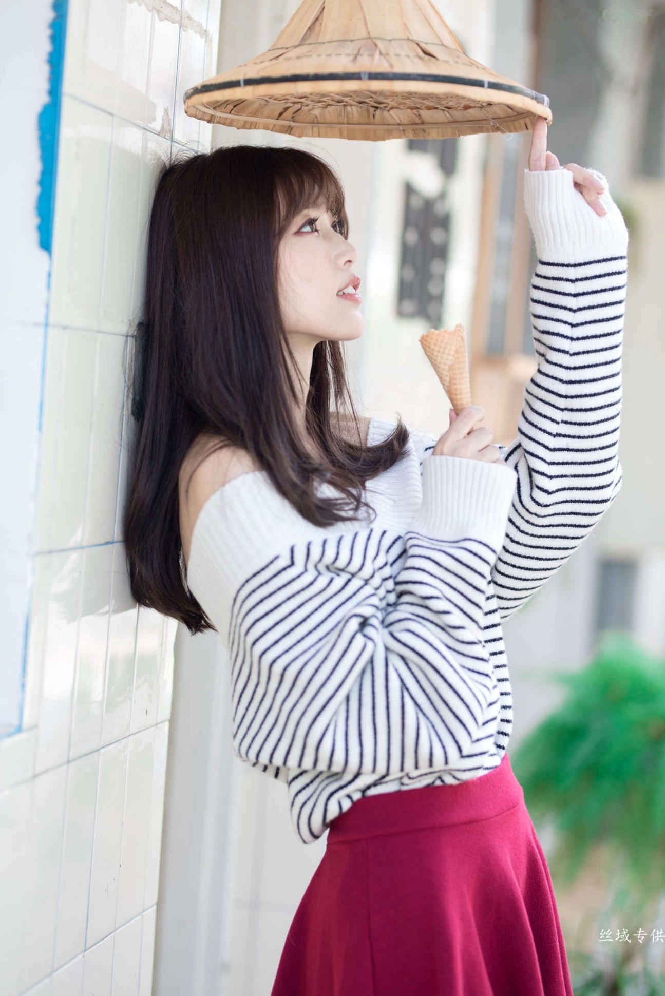 Gallery - 台湾正妹亿亿：审计新村清新外拍写真，条纹露肩装尽显甜美文艺范儿台湾清新气质清纯户外 女神私房照_秀色女神 - image 45