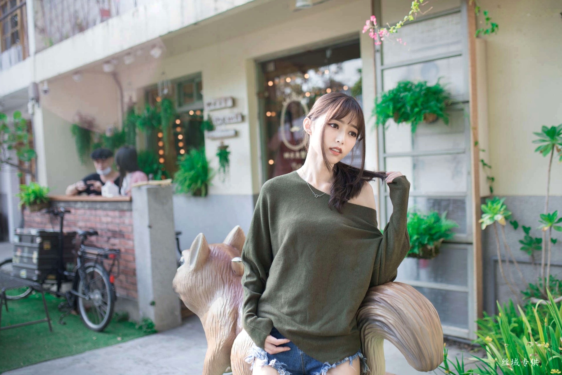 Gallery - 台湾正妹亿亿：审计新村清新外拍写真，条纹露肩装尽显甜美文艺范儿台湾清新气质清纯户外 女神私房照_秀色女神 - image 50