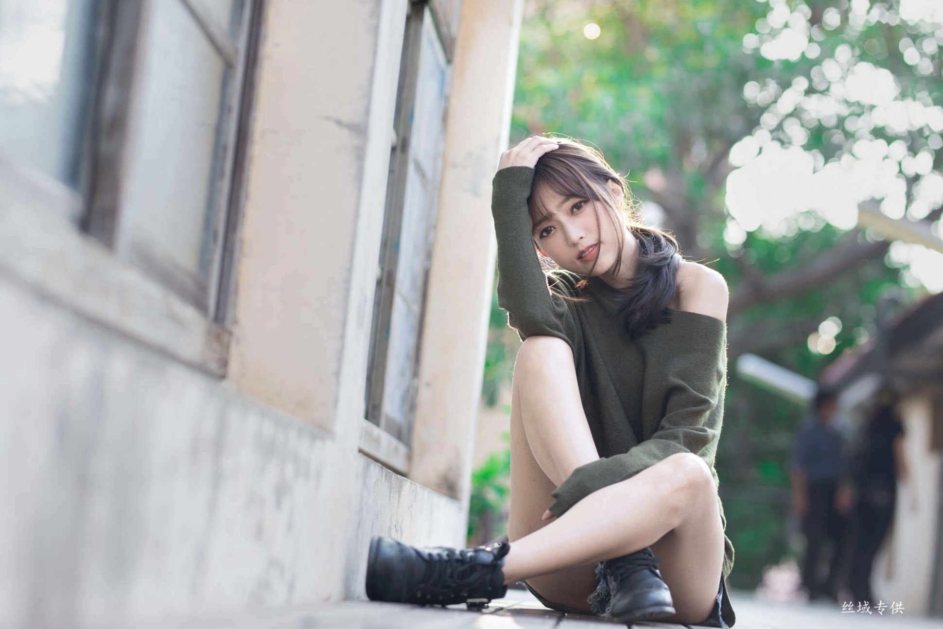Gallery - 台湾正妹亿亿：审计新村清新外拍写真，条纹露肩装尽显甜美文艺范儿台湾清新气质清纯户外 女神私房照_秀色女神 - image 82