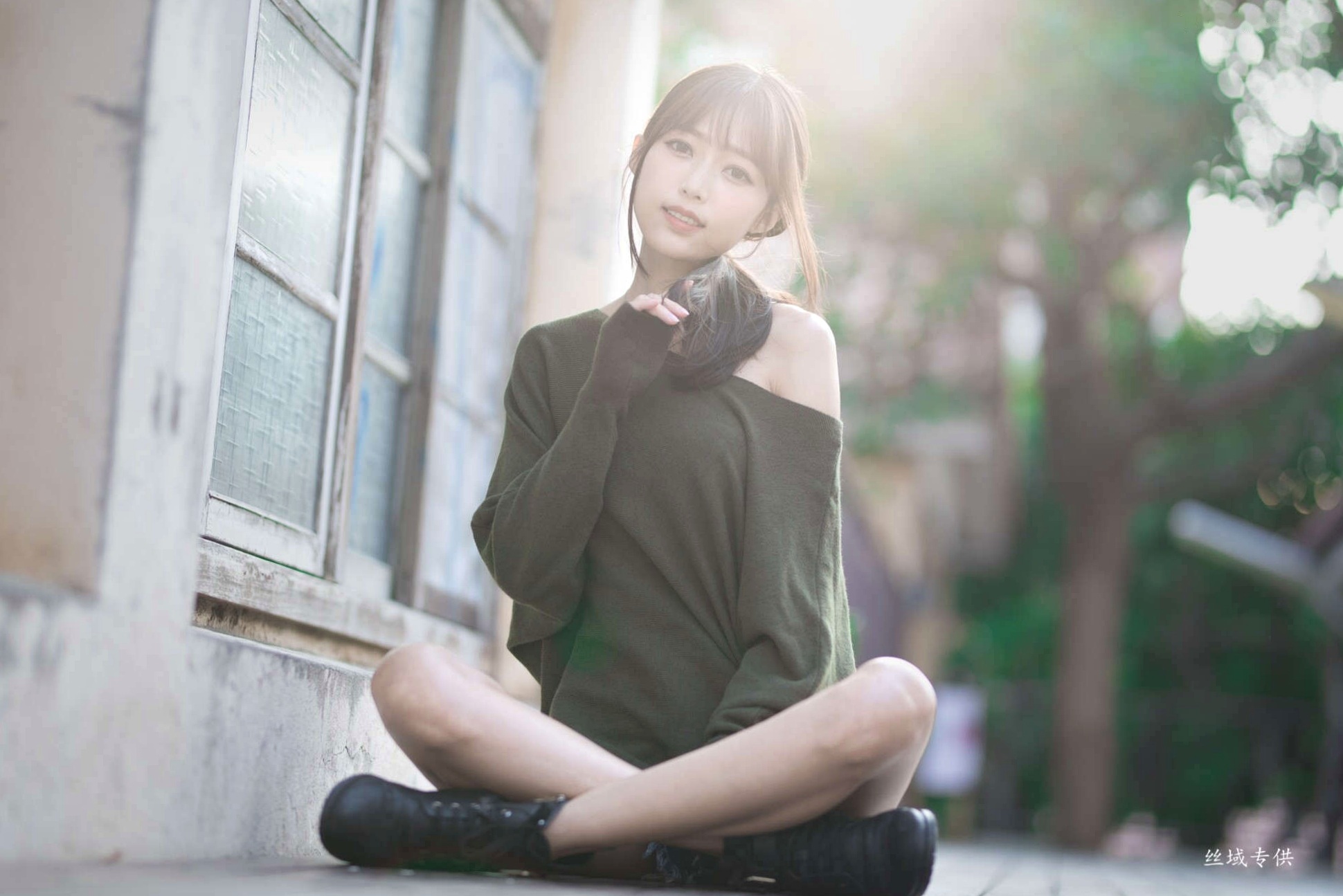 Gallery - 台湾正妹亿亿：审计新村清新外拍写真，条纹露肩装尽显甜美文艺范儿台湾清新气质清纯户外 女神私房照_秀色女神 - image 84