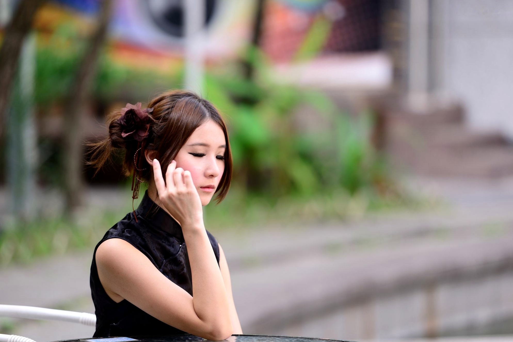 Gallery - 台湾模特 - model阿布户外唯美旗袍写真：红黑经典演绎东方优雅韵味台湾旗袍气质清新户外 女神私房照_秀色女神 - image 87