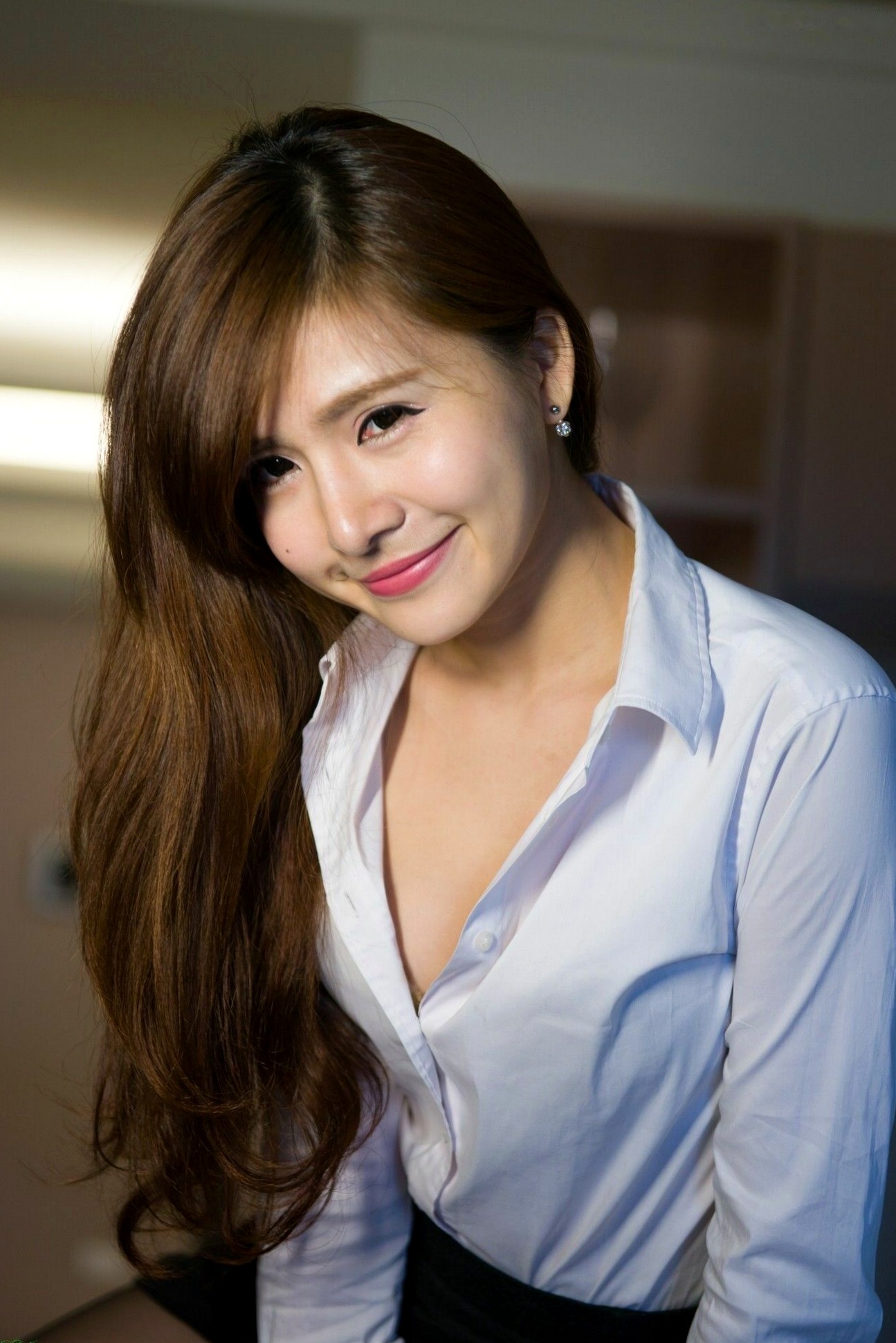 Gallery - 台湾正妹邱艾比Abbie居家职场OL写真：黑丝美腿配蕾丝内衣，诱惑私房尽显极致女神魅力台湾制服黑丝内衣私房照 女神私房照_秀色女神 - image 15