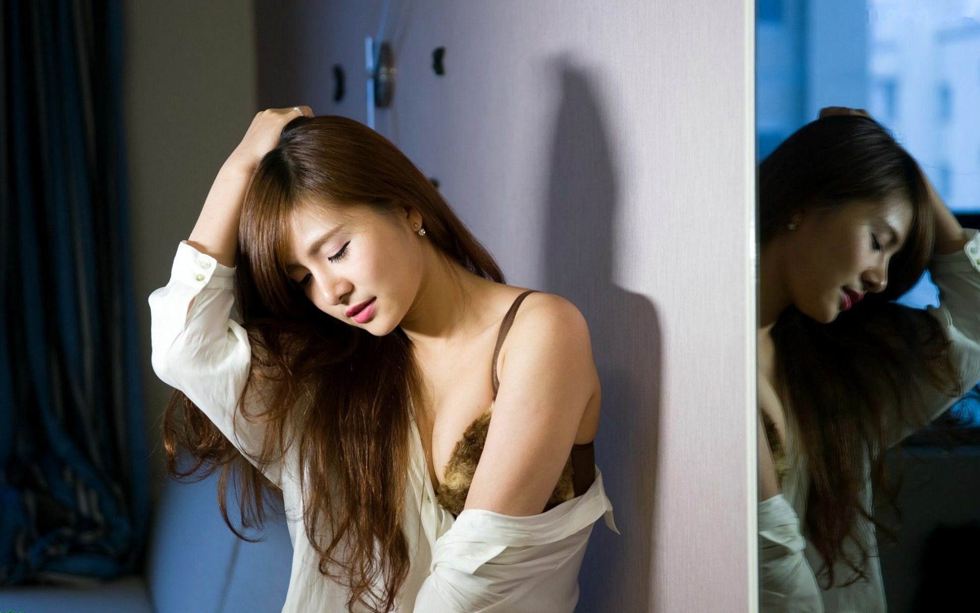 Gallery - 台湾正妹邱艾比Abbie居家职场OL写真：黑丝美腿配蕾丝内衣，诱惑私房尽显极致女神魅力台湾制服黑丝内衣私房照 女神私房照_秀色女神 - image 29