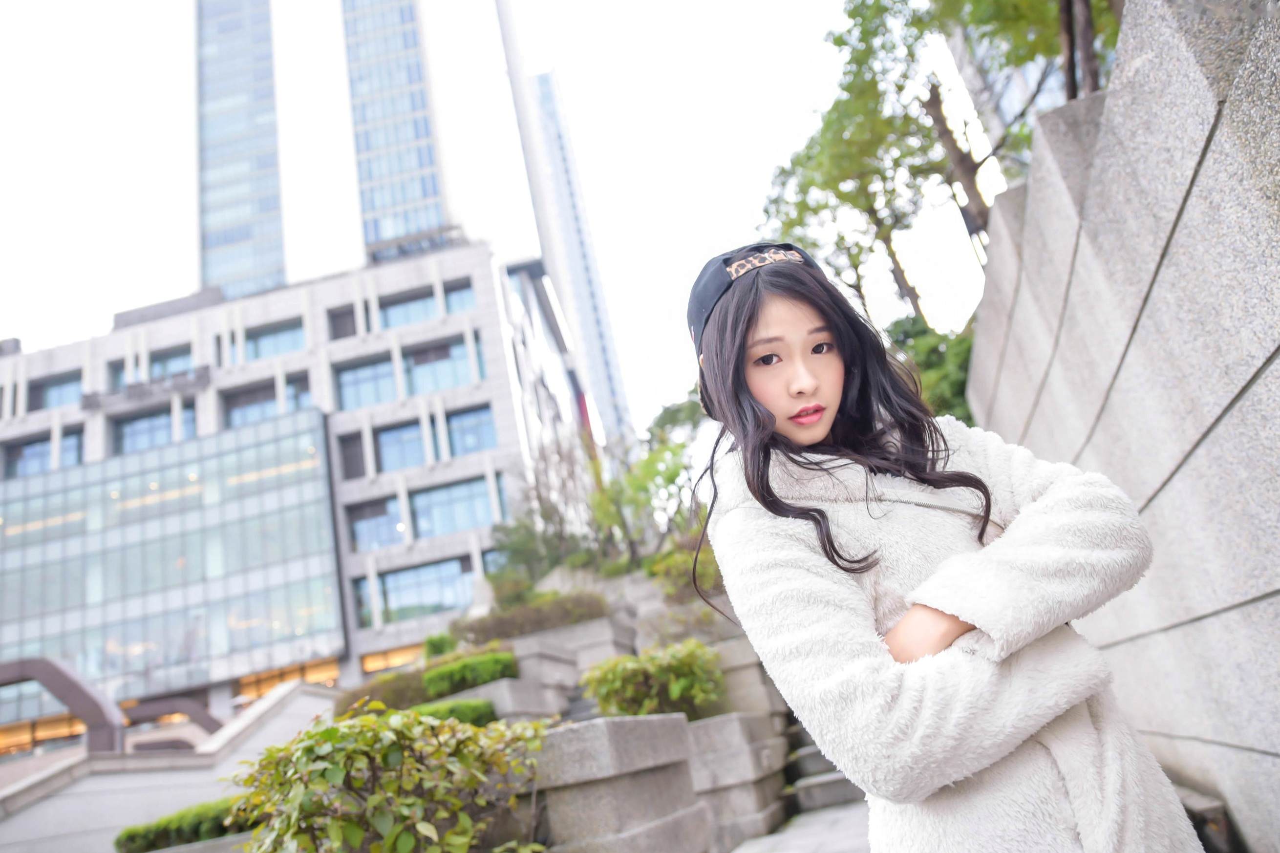 Gallery - 台湾正妹小枫《信义区外拍》街拍写真集：牛仔外套搭配露脐装，黑丝美腿展现都市诱惑风格台湾街拍美腿丝袜性感 女神私房照_秀色女神 - image 58