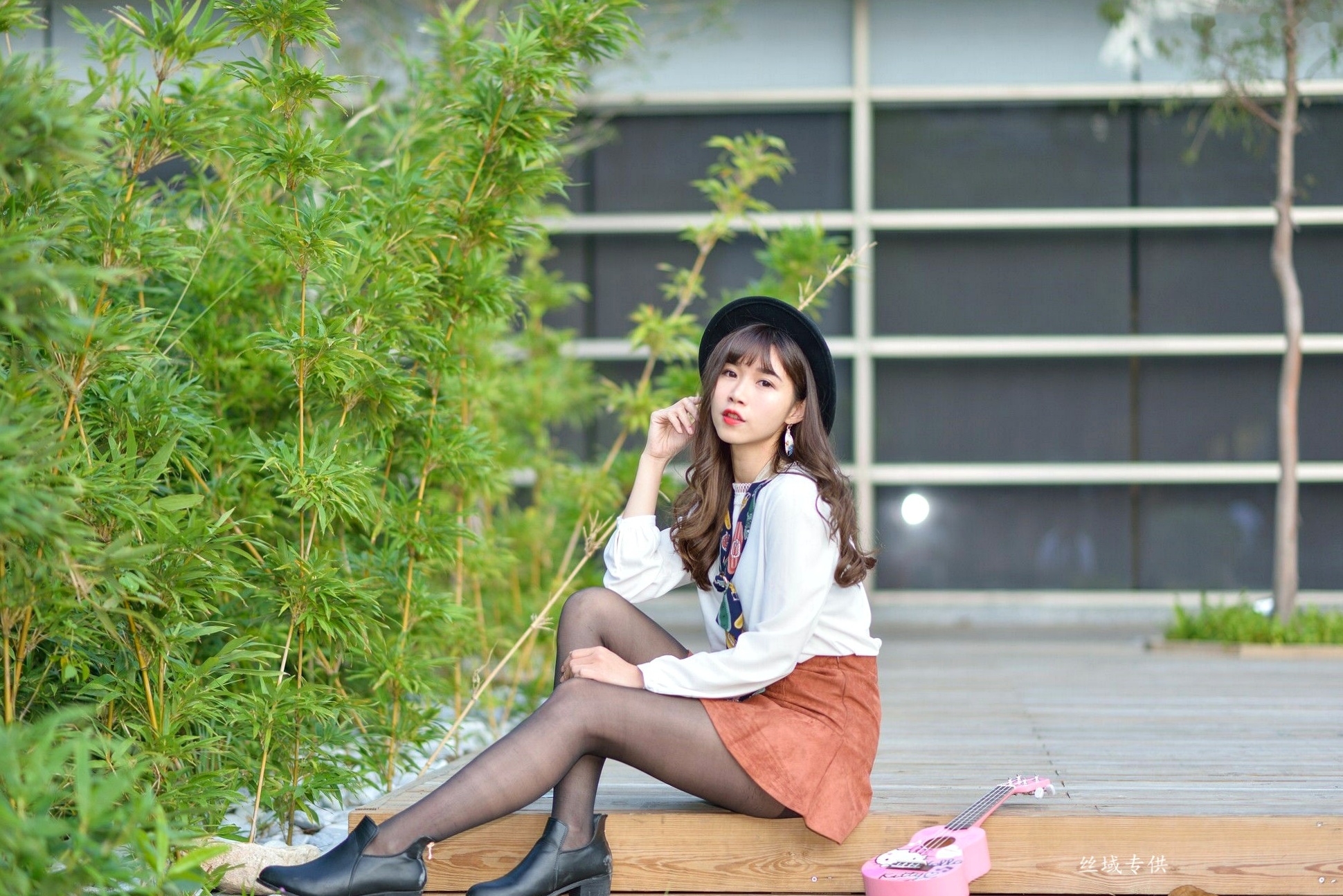 Gallery - 台湾正妹题题《国美馆.时装》街拍写真集，清新时尚穿搭，俏皮甜美气质女神户外生活随拍台湾街拍清新气质女神 女神私房照_秀色女神 - image 11
