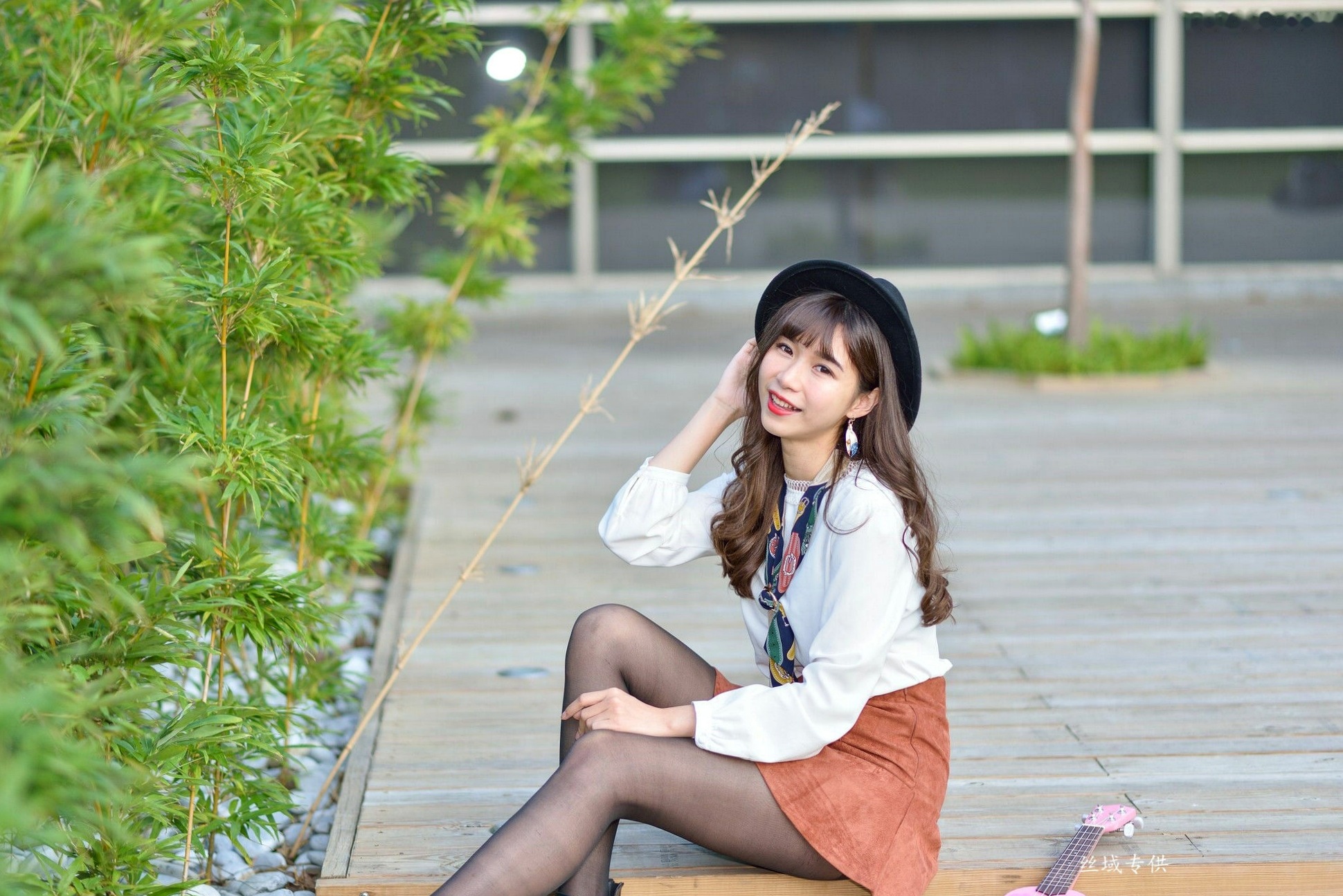 Gallery - 台湾正妹题题《国美馆.时装》街拍写真集，清新时尚穿搭，俏皮甜美气质女神户外生活随拍台湾街拍清新气质女神 女神私房照_秀色女神 - image 12