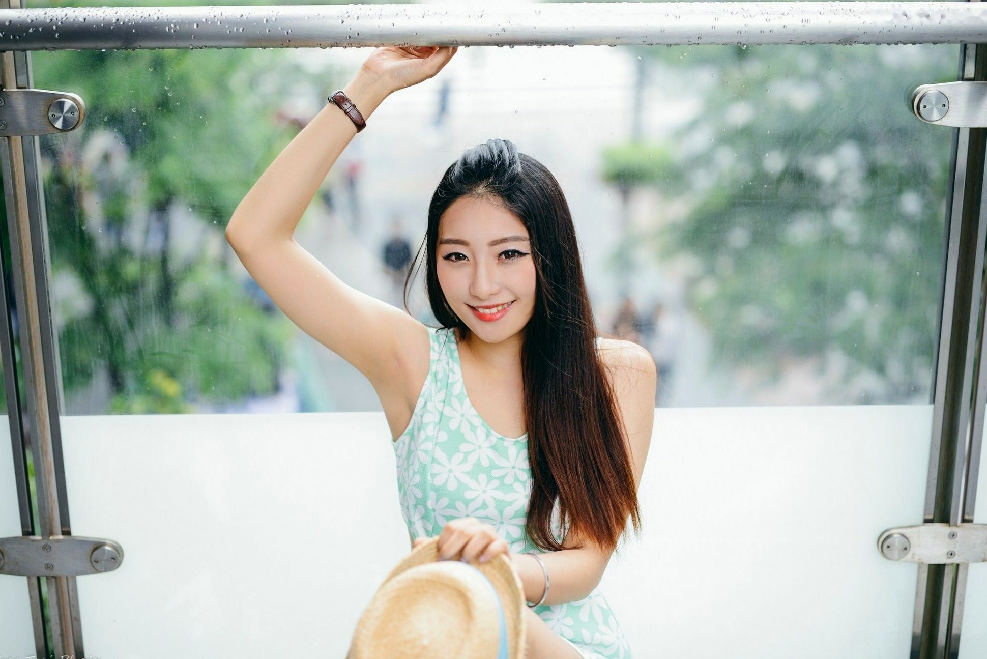 台湾模特Joan小葵清新居家私房与信义街拍写真，展现长腿迷人气质美感 [48P]