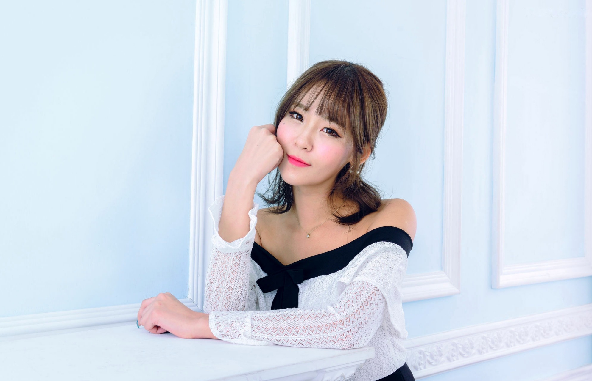 Gallery - 台湾正妹Winnie小雪/庄咏惠 精致室内私房写真 曼妙身材红色礼服诱惑 [90P]台湾私房照性感女神气质 女神私房照_秀色女神 - image 87
