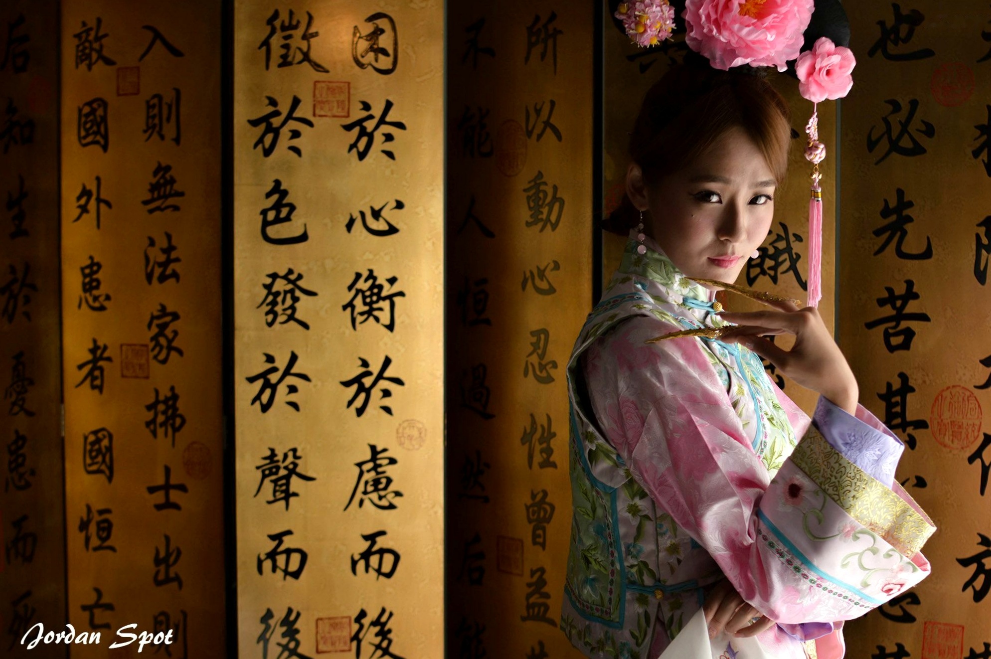 Gallery - 台湾正妹Winnie小雪庄温妮《古装丽人》穿旗袍演绎清宫古典风情写真集台湾旗袍气质角色扮演女神 女神私房照_秀色女神 - image 20