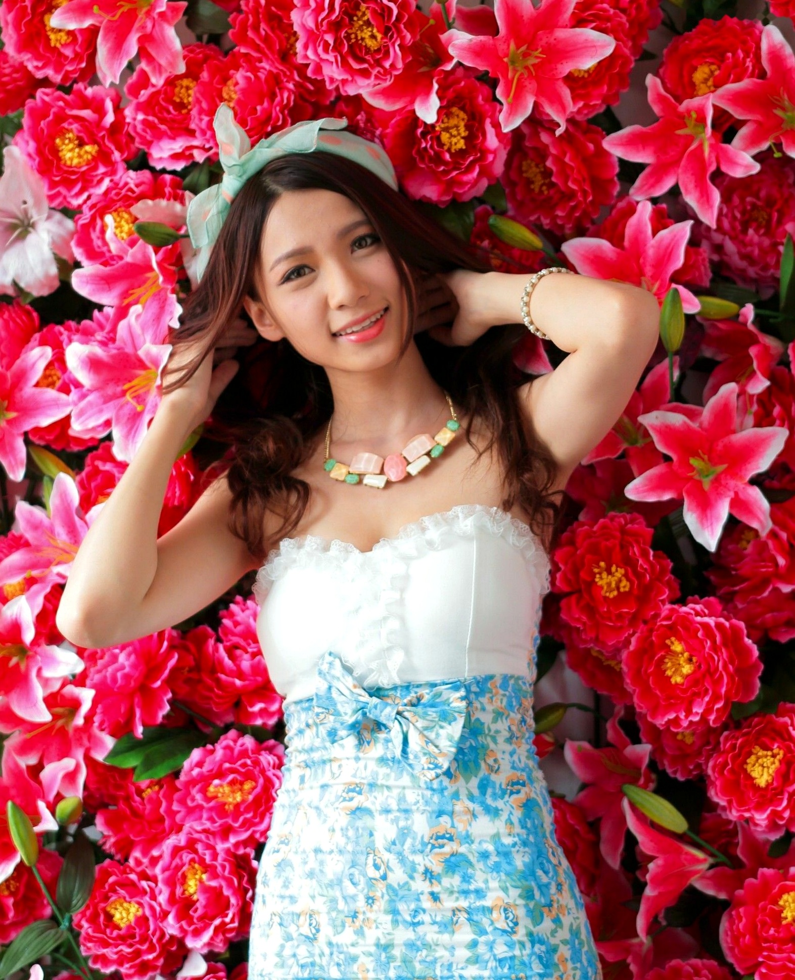 Gallery - 台湾正妹蔡译心Candice《台中新力量A棚拍》清新居家与花海甜美私房写真集台湾清新私房照气质女神 女神私房照_秀色女神 - image 59