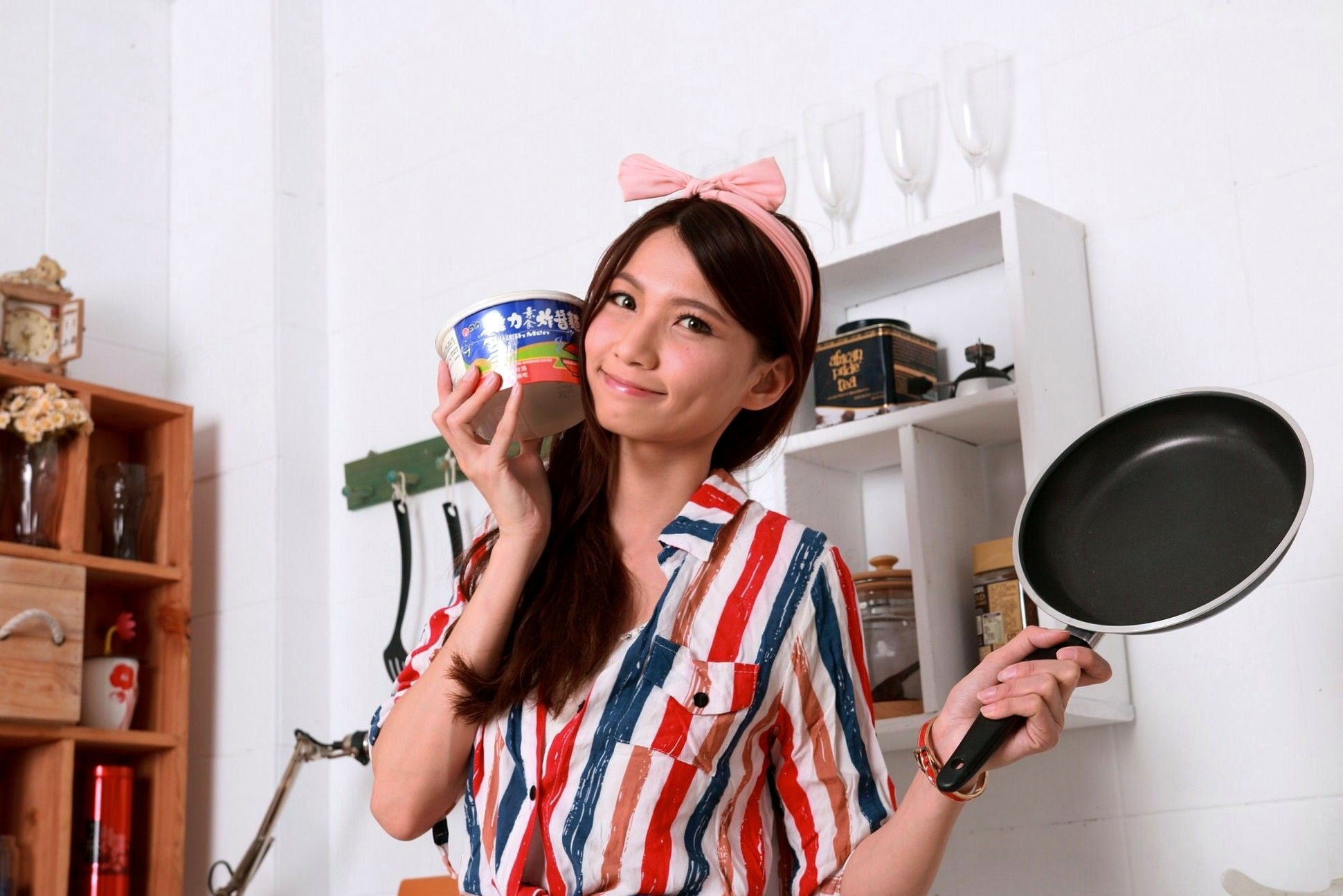 Gallery - 台湾正妹蔡译心Candice《台中新力量A棚拍》清新居家与花海甜美私房写真集台湾清新私房照气质女神 女神私房照_秀色女神 - image 64