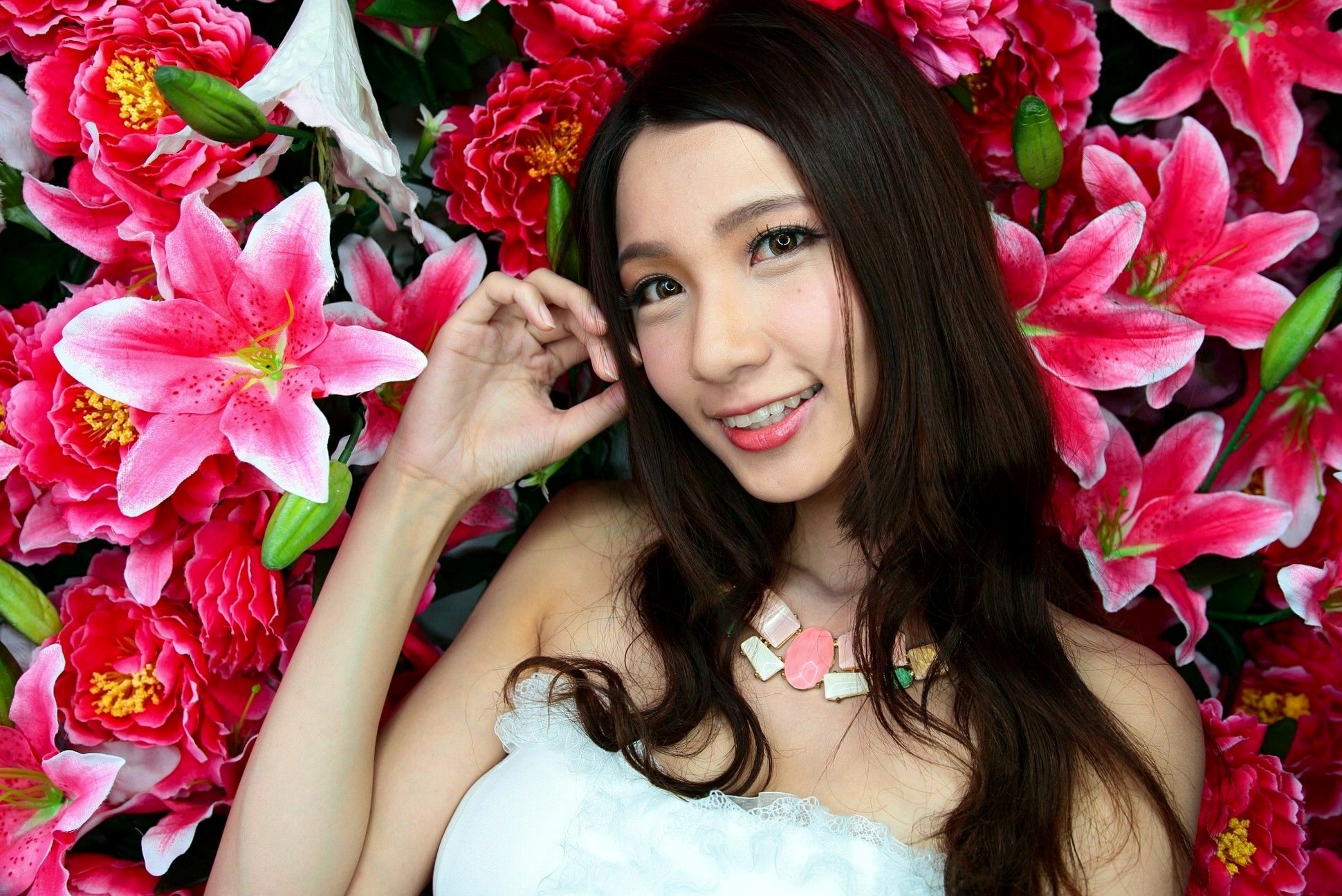 Gallery - 台湾正妹蔡译心Candice《台中新力量A棚拍》清新居家与花海甜美私房写真集台湾清新私房照气质女神 女神私房照_秀色女神 - image 66