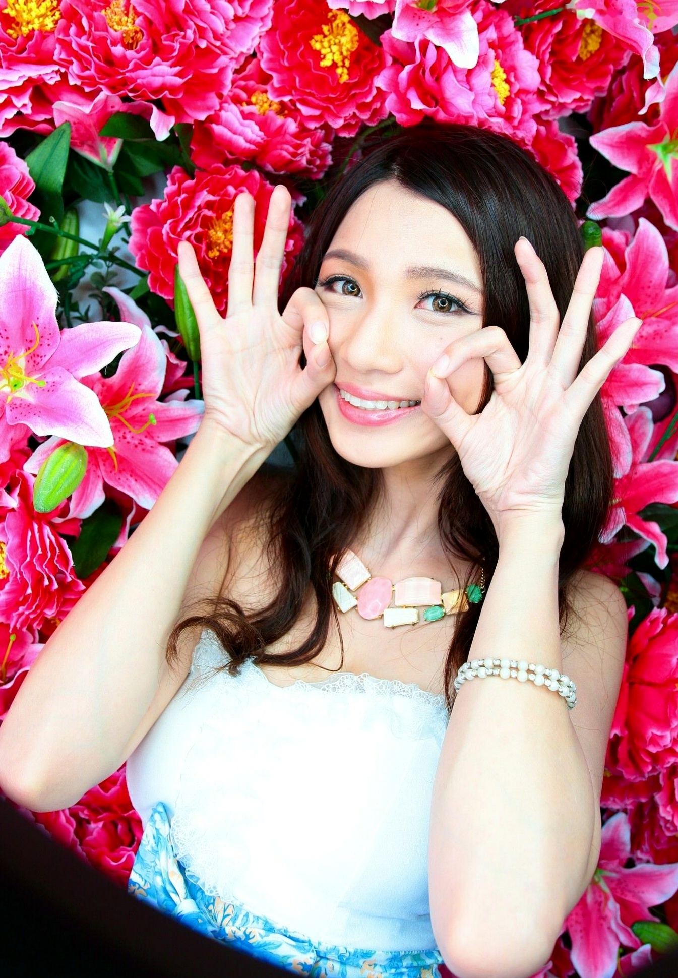 Gallery - 台湾正妹蔡译心Candice《台中新力量A棚拍》清新居家与花海甜美私房写真集台湾清新私房照气质女神 女神私房照_秀色女神 - image 95