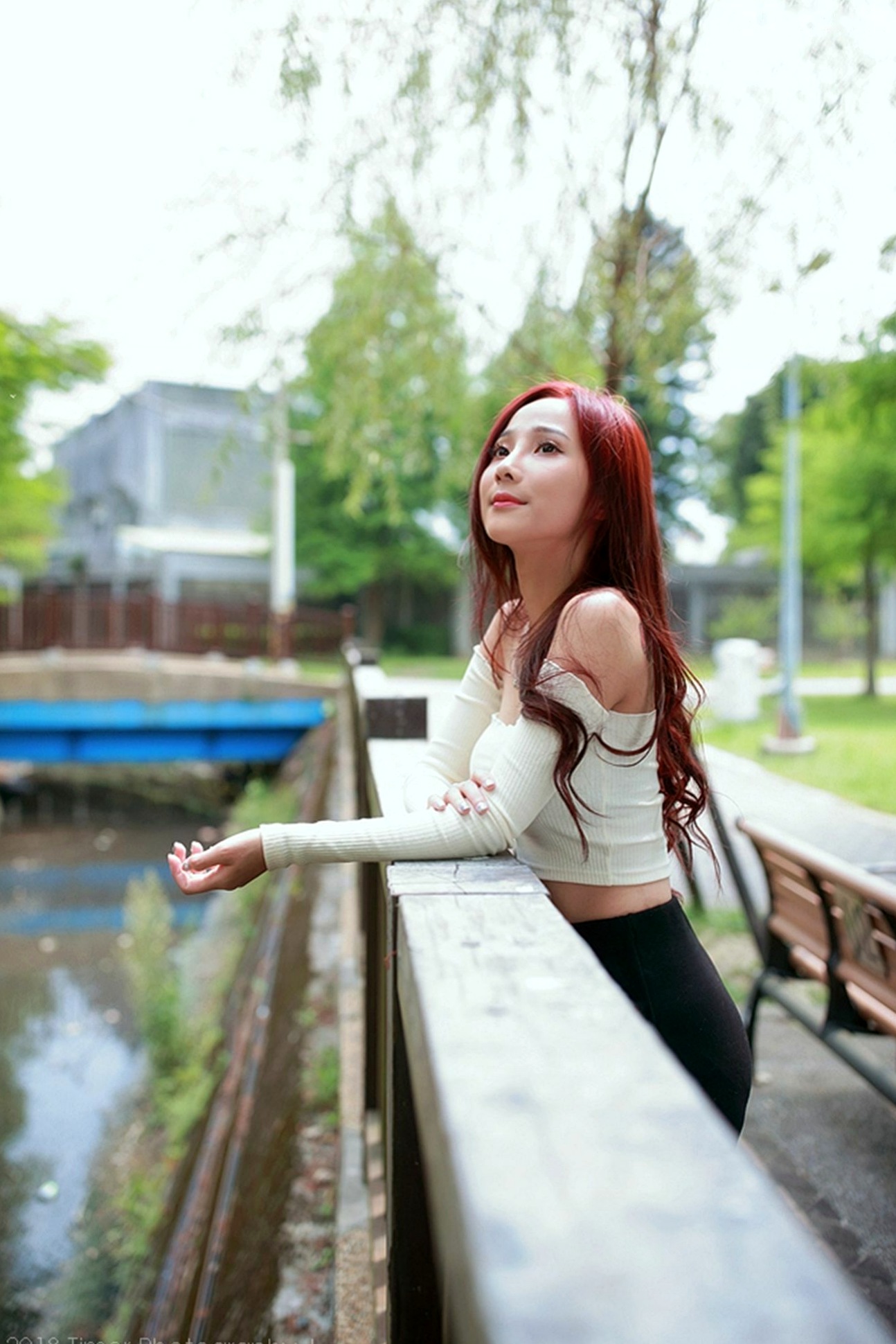 Gallery - 台湾正妹雨玄士林官邸户外写真，清新甜美风氧气少女，气质温柔治愈系人像 [83P]台湾户外气质清新治愈系 女神私房照_秀色女神 - image 2