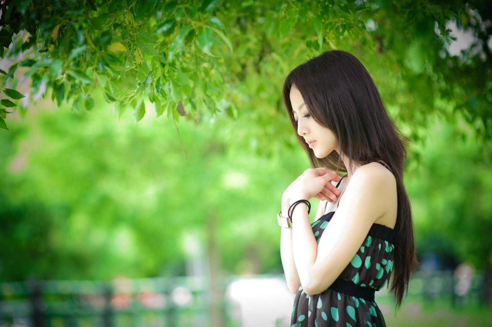 Gallery - 台湾正妹张允霏果子MM户外街拍写真，清新甜美气质，永和四号公园治愈系少女外拍图集台湾清新户外街拍治愈系 女神私房照_秀色女神 - image 10