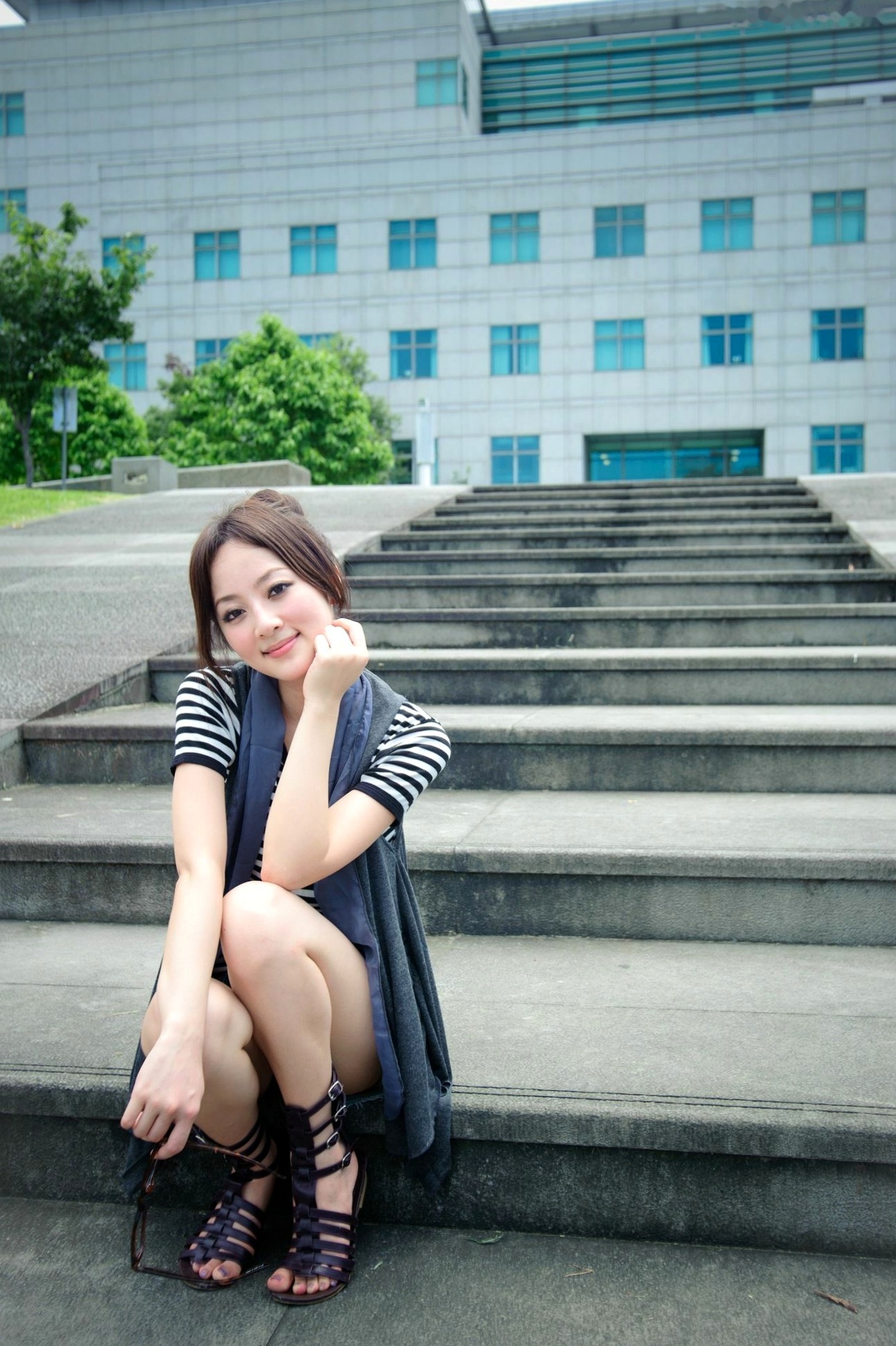Gallery - 台湾正妹张允霏果子MM户外街拍写真，清新甜美气质，永和四号公园治愈系少女外拍图集台湾清新户外街拍治愈系 女神私房照_秀色女神 - image 39