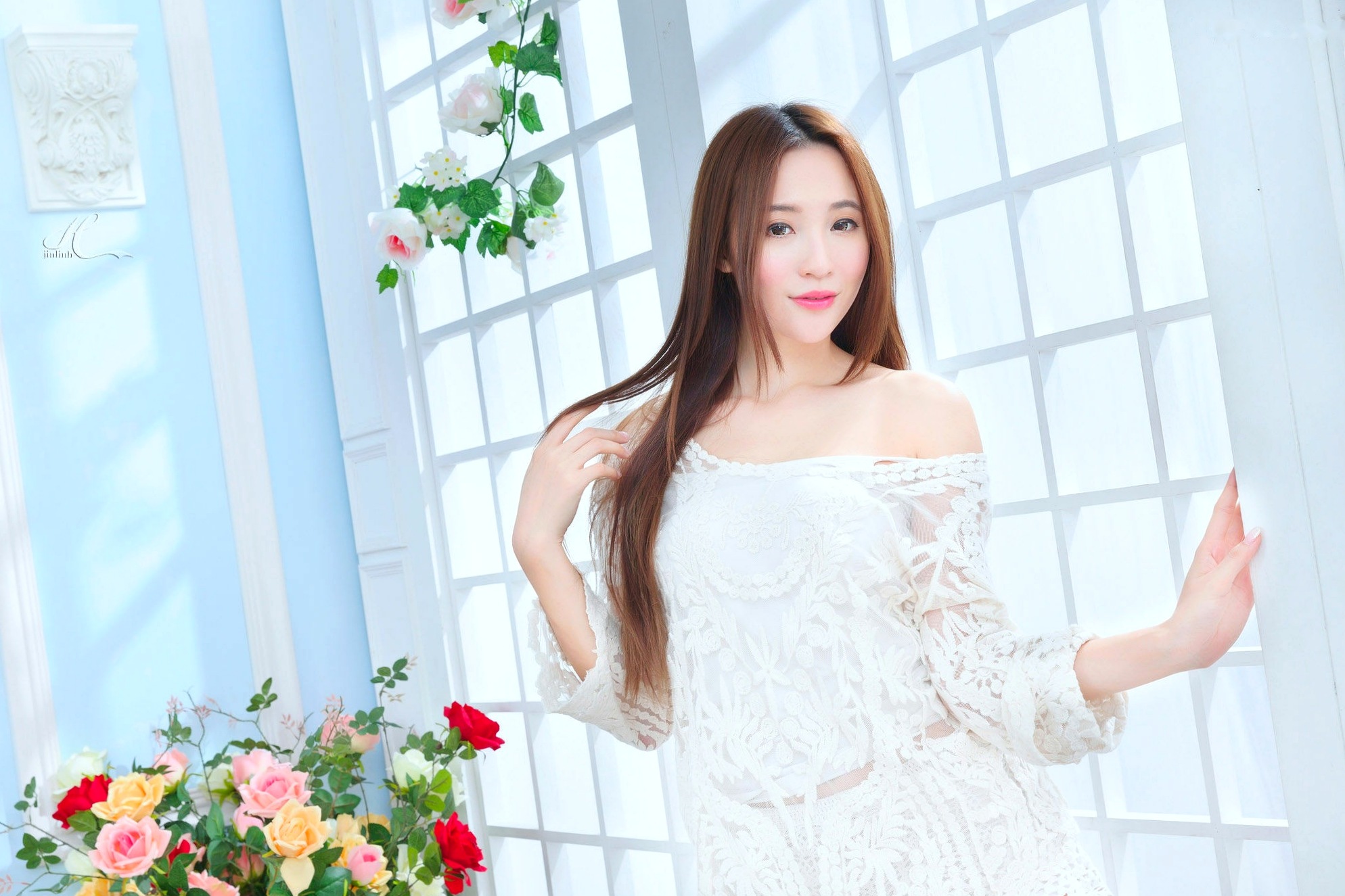 Gallery - 台湾正妹Anber小安柏清新私房写真，唯美室内棚拍秀出曼妙身姿，甜美气质女神赏心悦目台湾私房照女神清新养眼 女神私房照_秀色女神 - image 4
