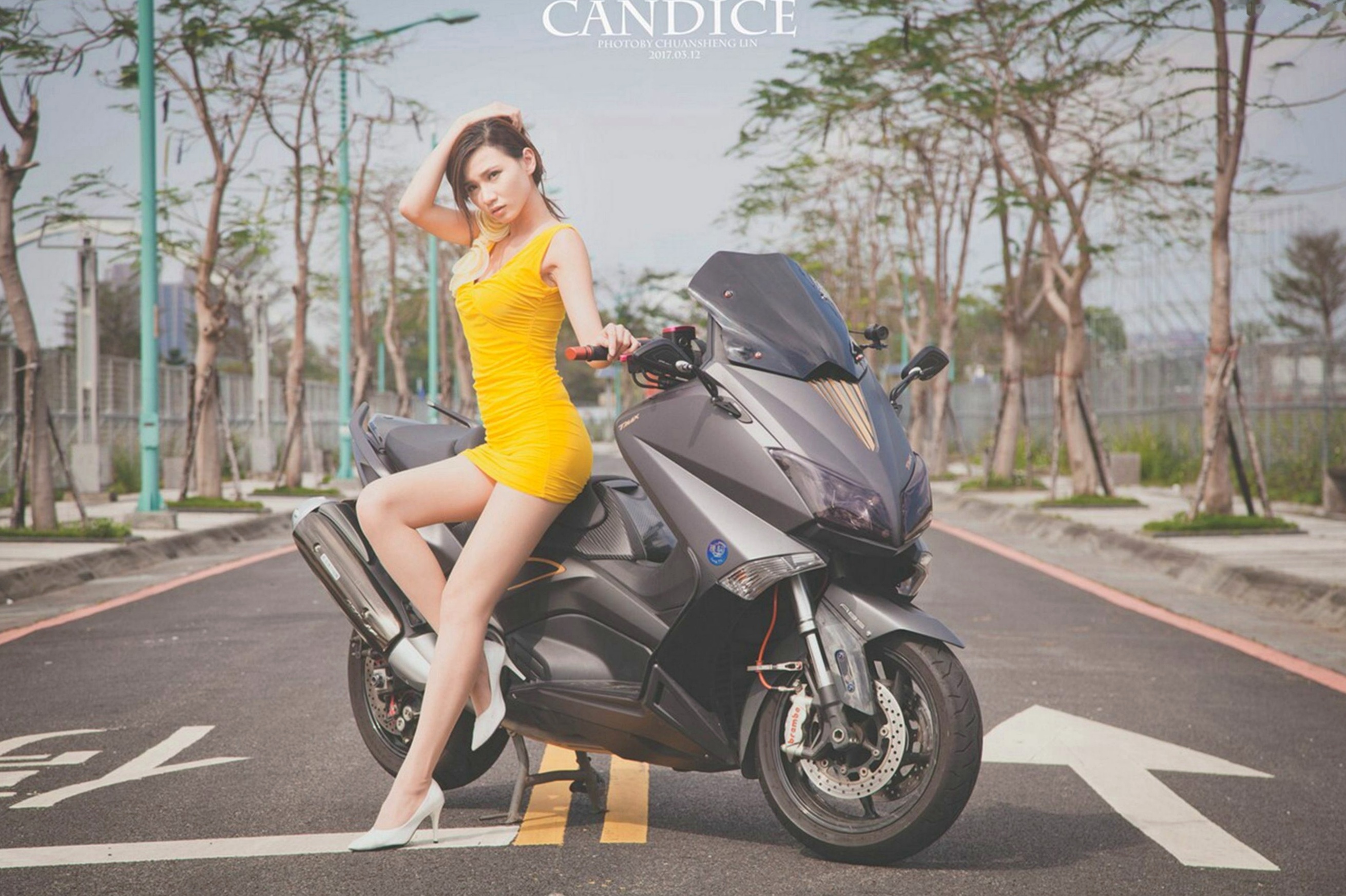 Gallery - 台湾正妹蔡译心Candice《动感时尚机车女郎》户外街拍写真，冷艳气质大长腿尽显帅气美感台湾街拍美腿户外气质 女神私房照_秀色女神 - image 63