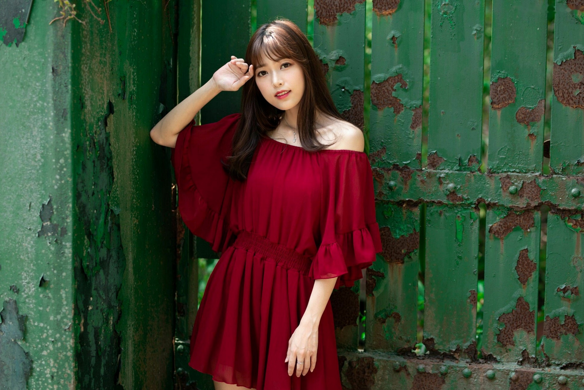 Gallery - 台湾正妹Lady憶憶/彭丽嘉《士林官邸》户外写真，优雅红裙清纯气质女神清新街拍台湾气质清新户外女神 女神私房照_秀色女神 - image 15