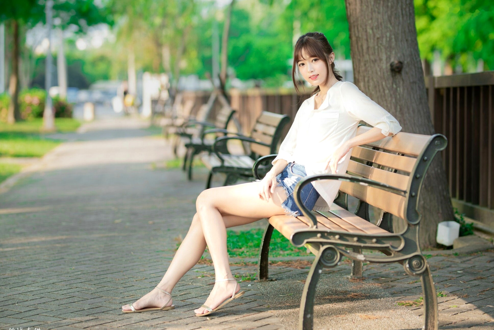 Gallery - 台湾正妹Lady憶憶/彭丽嘉《士林官邸》户外写真，优雅红裙清纯气质女神清新街拍台湾气质清新户外女神 女神私房照_秀色女神 - image 61