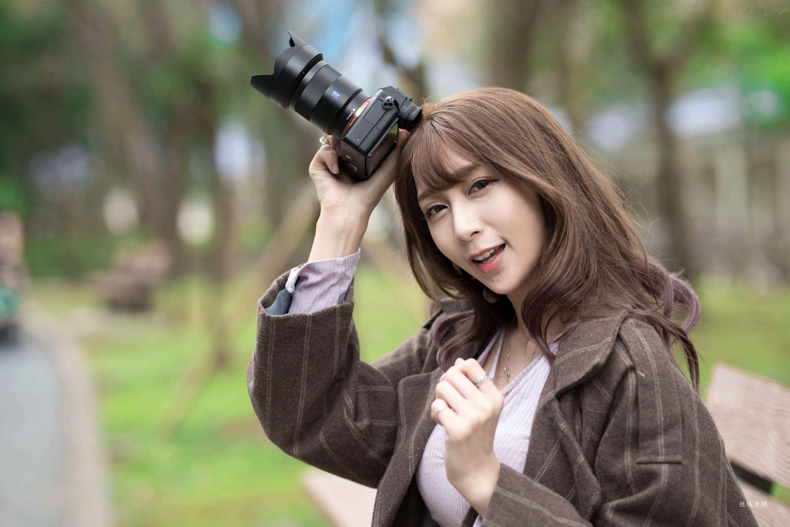 Gallery - 台湾正妹陈奕洁《中正纪念堂》花海户外私房写真，清新甜美气质名媛街拍套图台湾气质清新户外女神清纯街拍 女神私房照_秀色女神 - image 46
