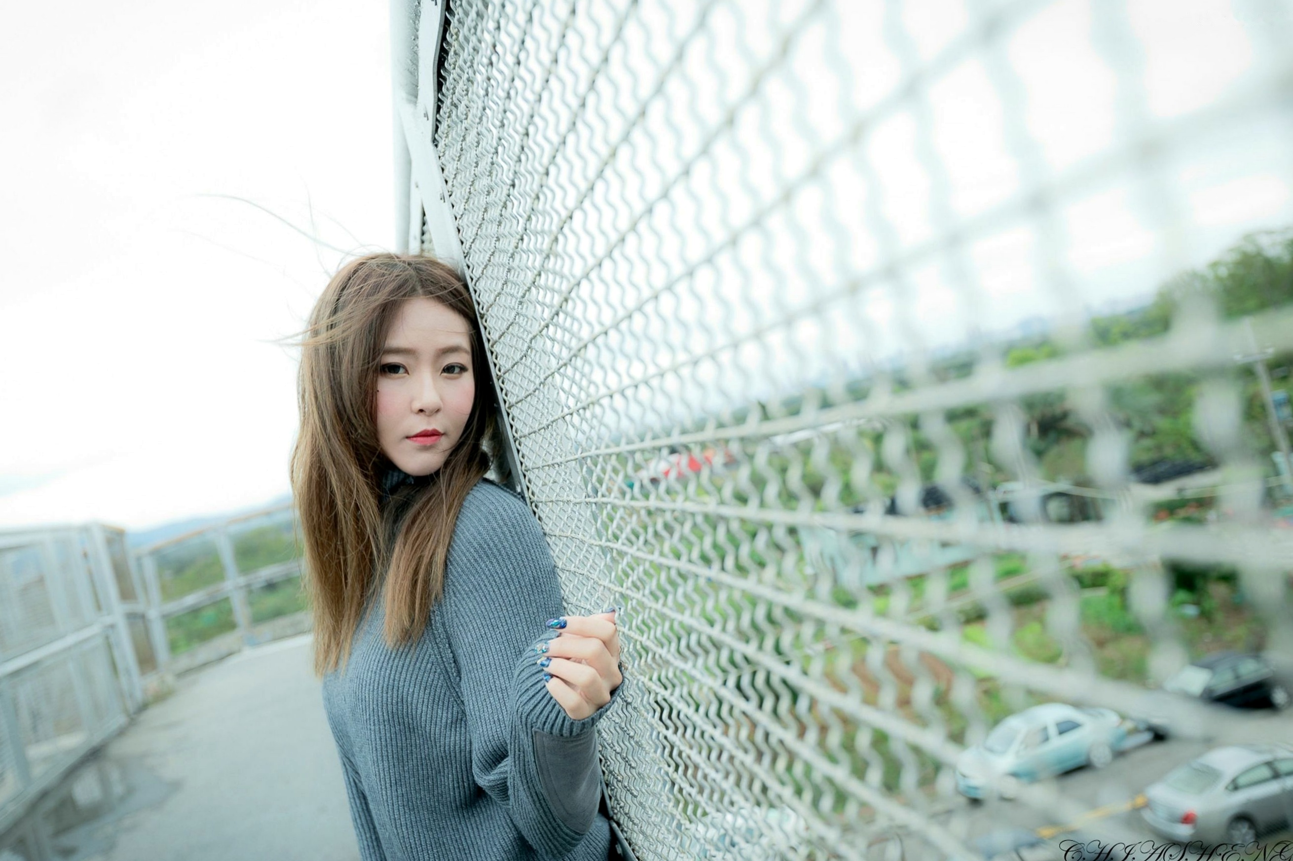 Gallery - 台湾正妹Winnie小雪：清新户外街拍写真，持吉他展现修长美腿，打造文艺自然范儿[52P]台湾清新街拍美腿治愈系 女神私房照_秀色女神 - image 40