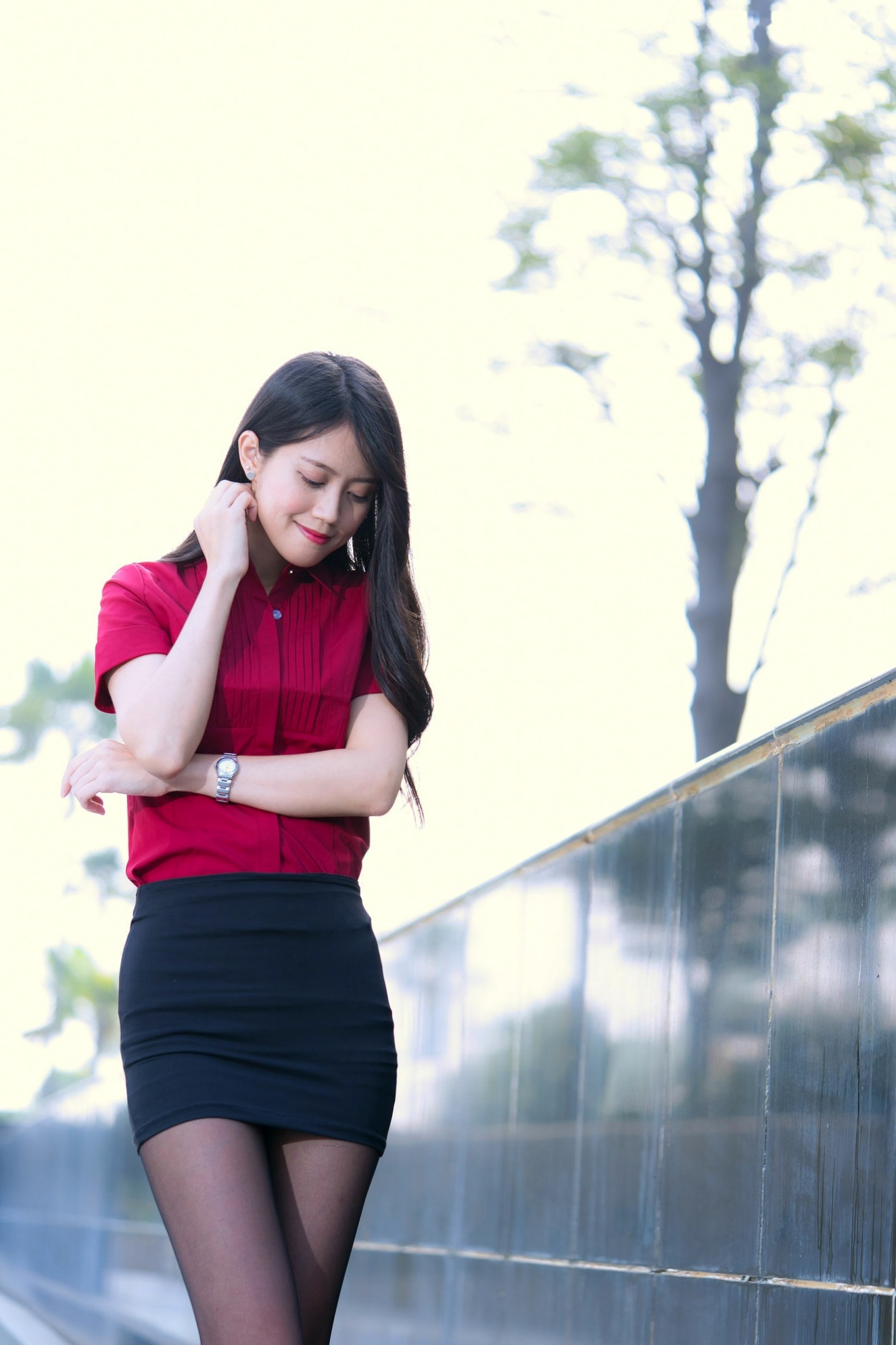 Gallery - 台湾正妹Candy宝儿职场OL风写真：梦时代公园街拍，黑丝美腿展现迷人御姐魅力台湾街拍丝袜气质御女郎 - Royal Lady  女神私房照_秀色女神 - image 25