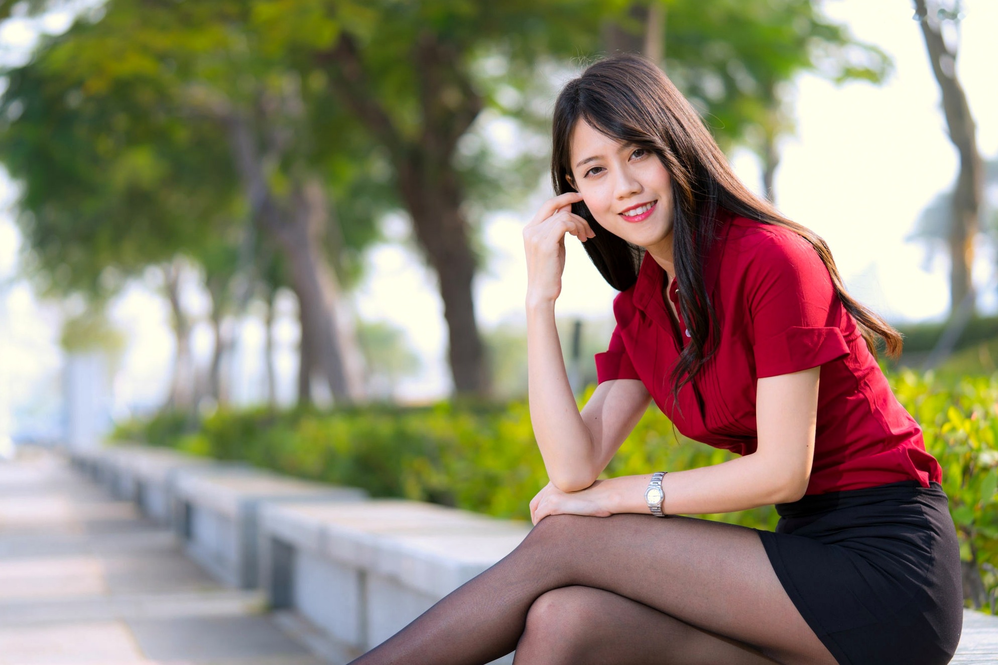 Gallery - 台湾正妹Candy宝儿职场OL风写真：梦时代公园街拍，黑丝美腿展现迷人御姐魅力台湾街拍丝袜气质御女郎 - Royal Lady  女神私房照_秀色女神 - image 28