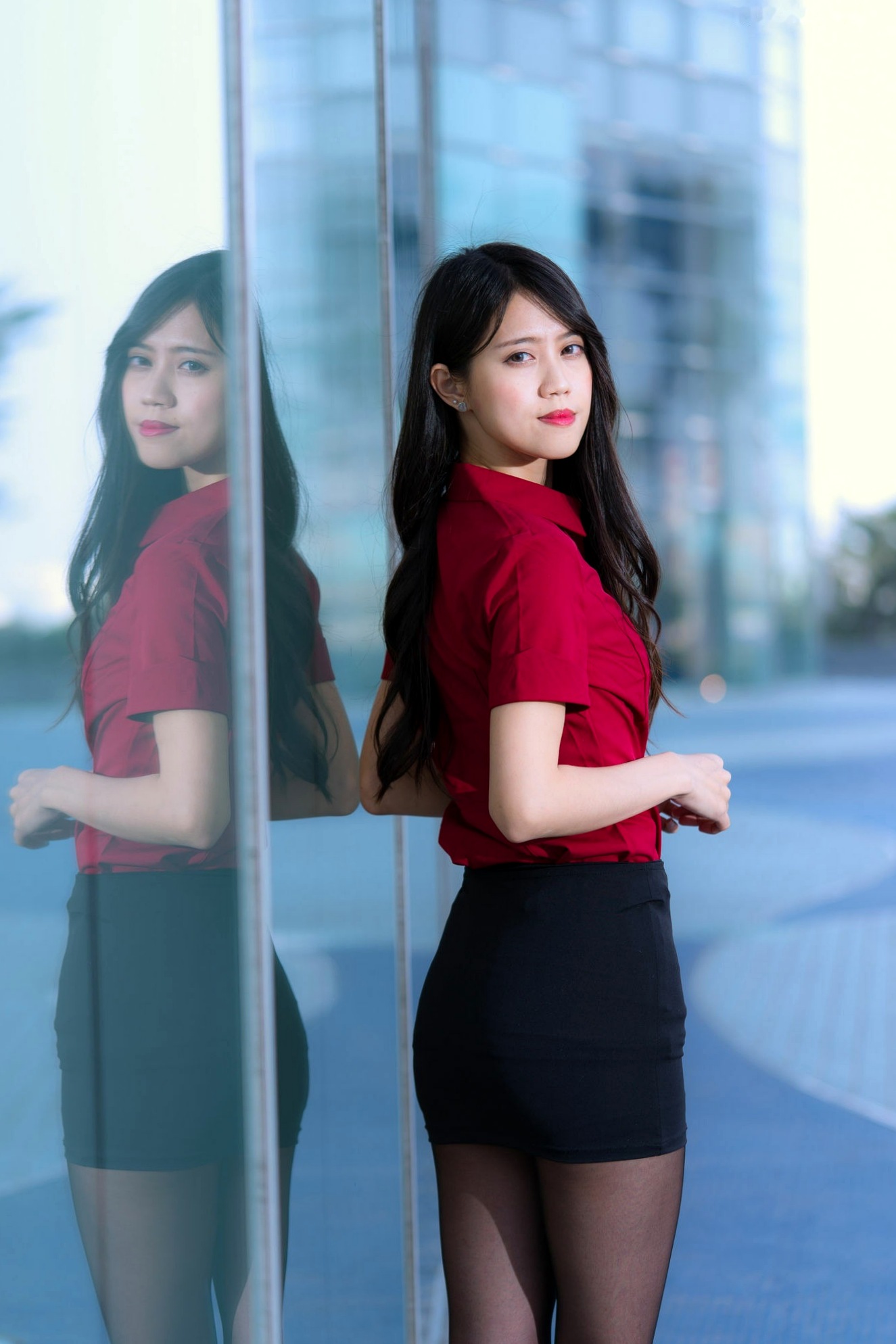 Gallery - 台湾正妹Candy宝儿职场OL风写真：梦时代公园街拍，黑丝美腿展现迷人御姐魅力台湾街拍丝袜气质御女郎 - Royal Lady  女神私房照_秀色女神 - image 34