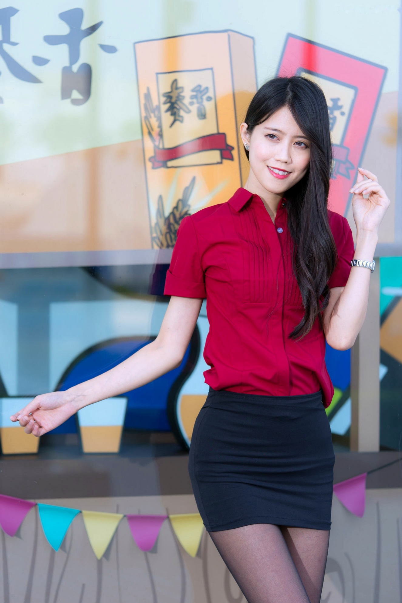 Gallery - 台湾正妹Candy宝儿职场OL风写真：梦时代公园街拍，黑丝美腿展现迷人御姐魅力台湾街拍丝袜气质御女郎 - Royal Lady  女神私房照_秀色女神 - image 39