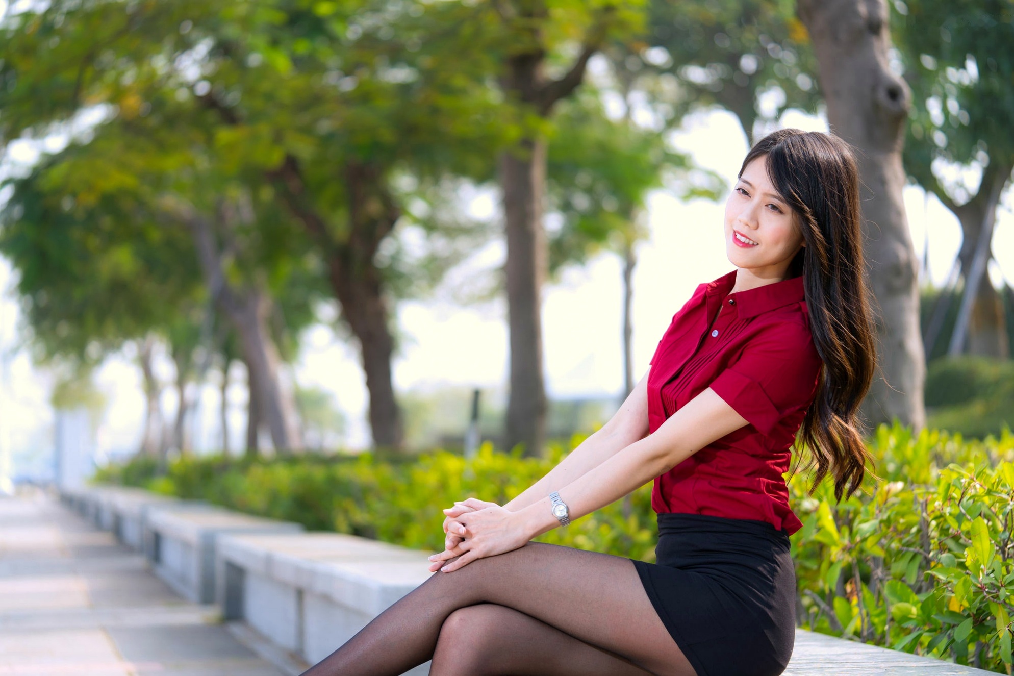 Gallery - 台湾正妹Candy宝儿职场OL风写真：梦时代公园街拍，黑丝美腿展现迷人御姐魅力台湾街拍丝袜气质御女郎 - Royal Lady  女神私房照_秀色女神 - image 72