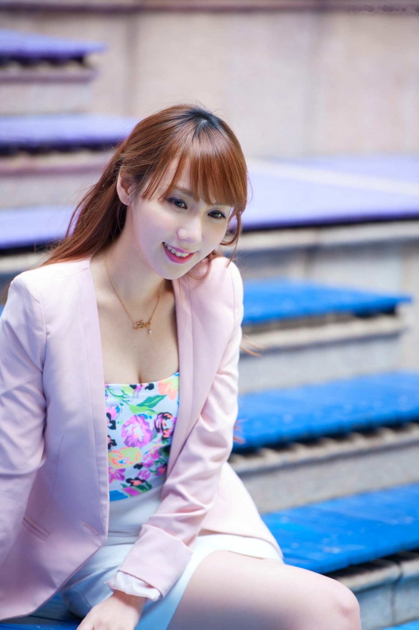 Gallery - 台湾正妹Kimi步吕思莹时尚户外街拍写真，清纯甜美都市旅拍气质女神美图台湾清新街拍治愈系女神 女神私房照_秀色女神 - image 37
